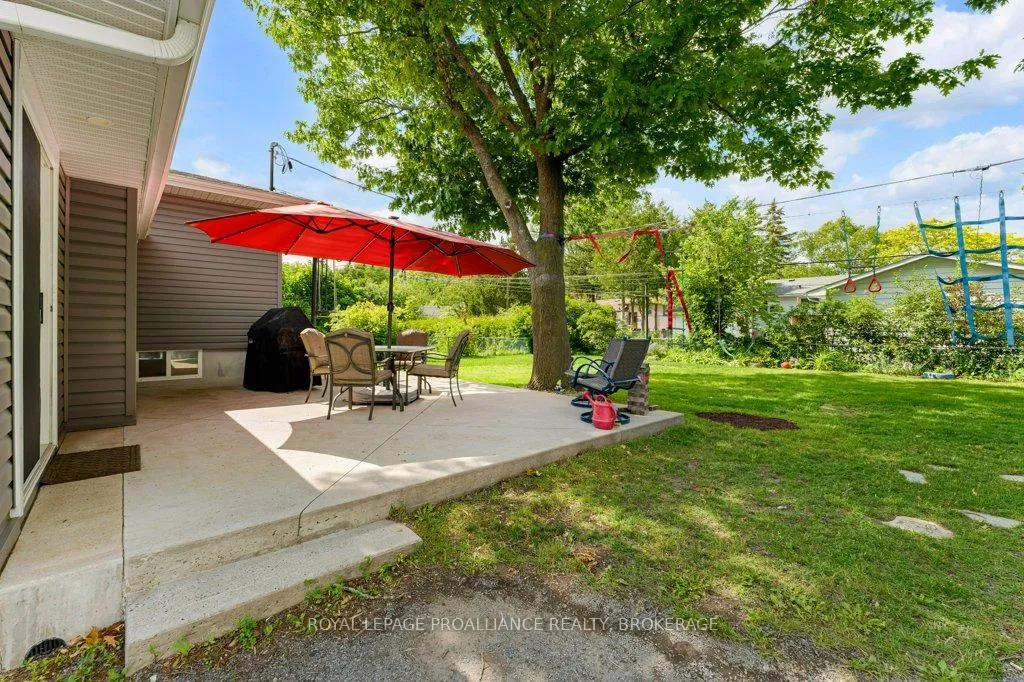 Photo 36 of 988 Hudson Drive, Kingston, South of Taylor-Kidd Blvd — HOMEH