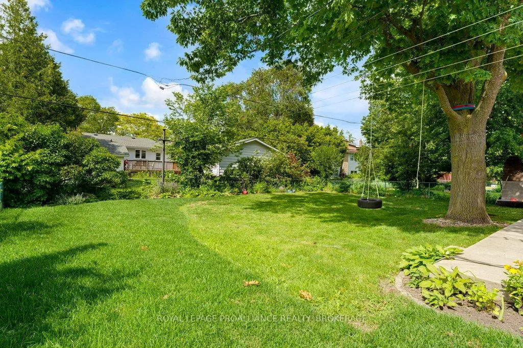 Photo 40 of 988 Hudson Drive, Kingston, South of Taylor-Kidd Blvd — HOMEH