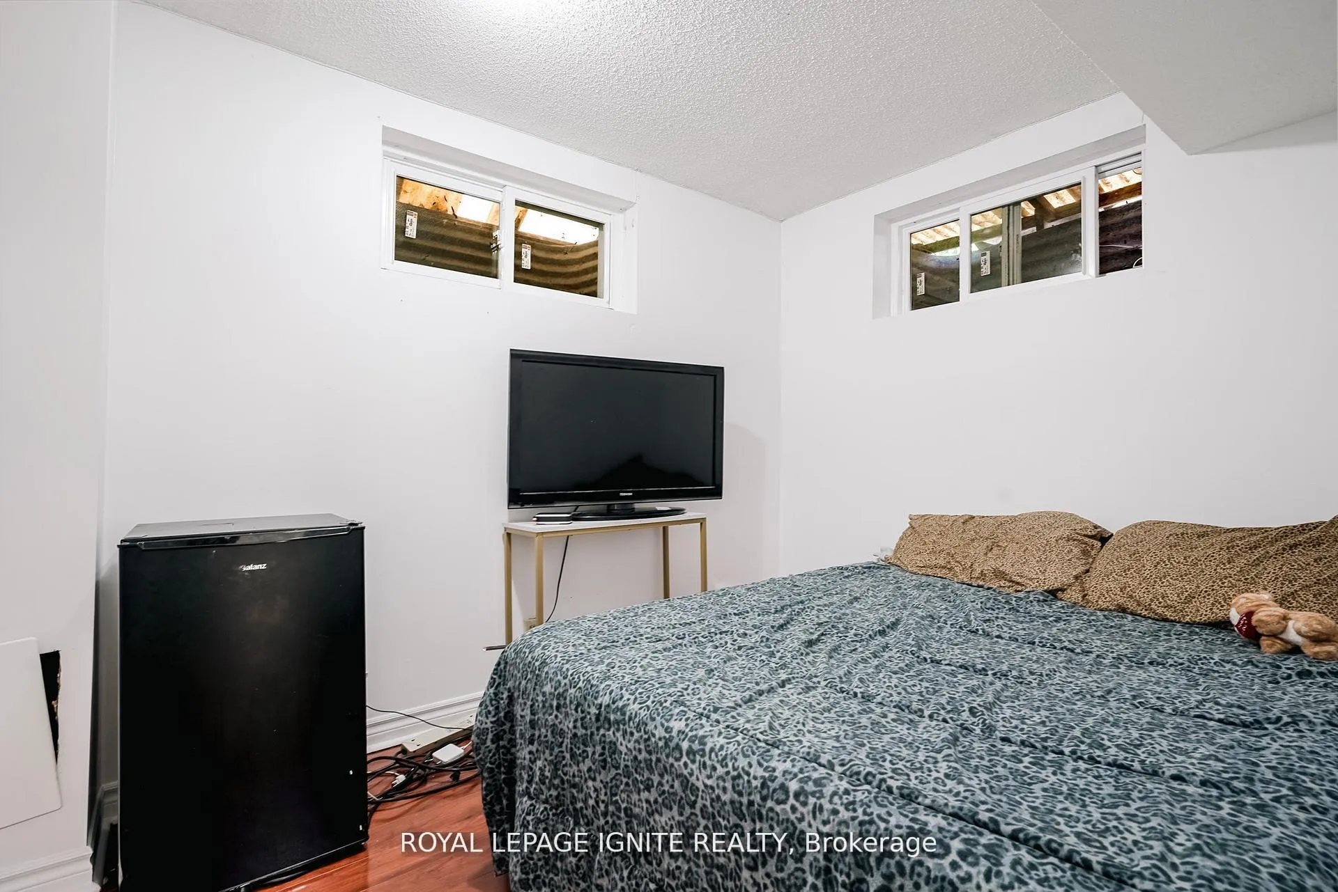 Photo 20 of 122 Valdor Drive, Scarborough, Agincourt North — HOMEH