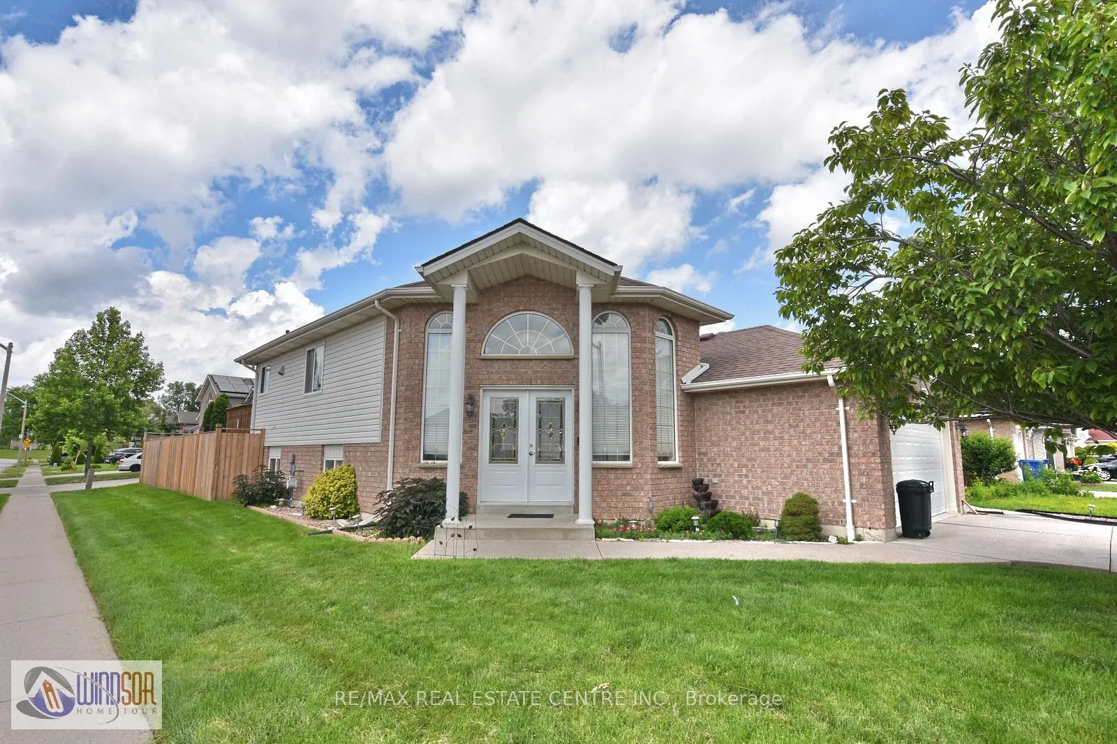 Photo 1 of 3602 Holburn Street, Windsor — HOMEH