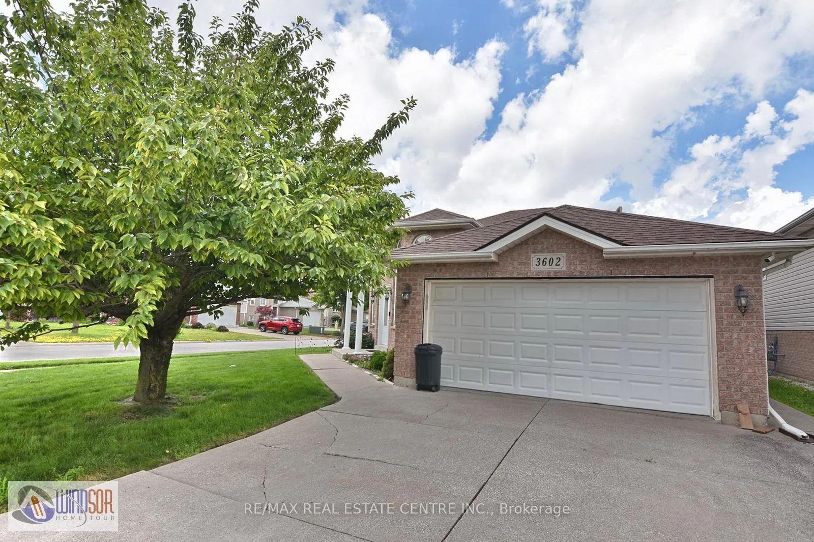 Photo 3 of 3602 Holburn Street, Windsor — HOMEH