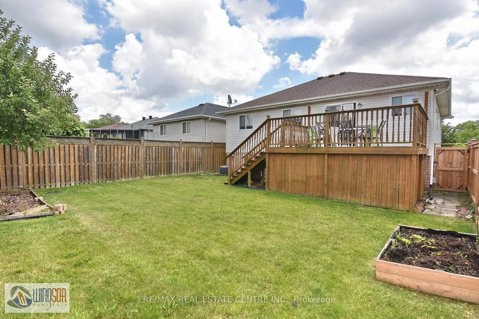 Photo 32 of 3602 Holburn Street, Windsor — HOMEH