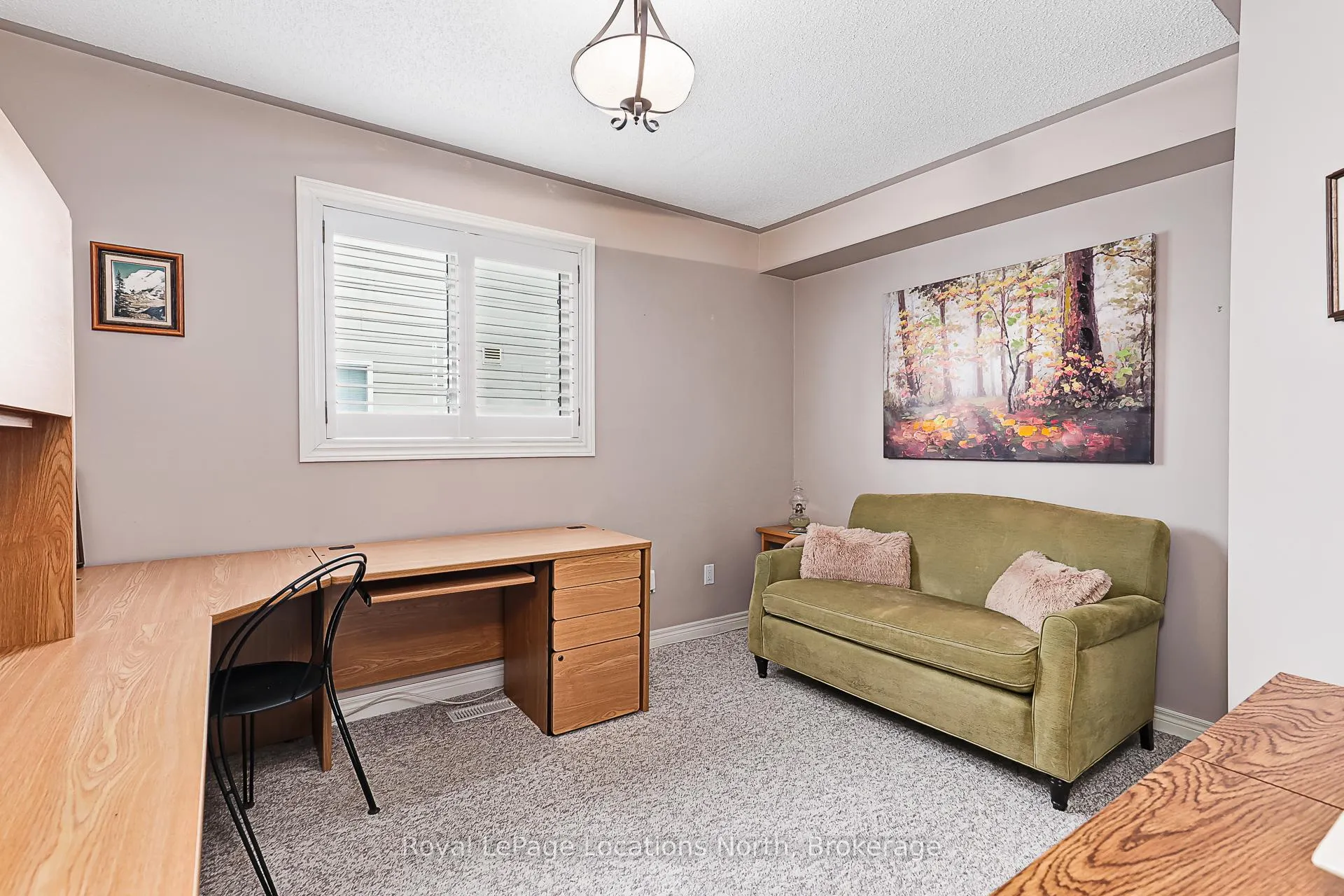 Photo 29 of 57 Barker Boulevard, Collingwood — HOMEH