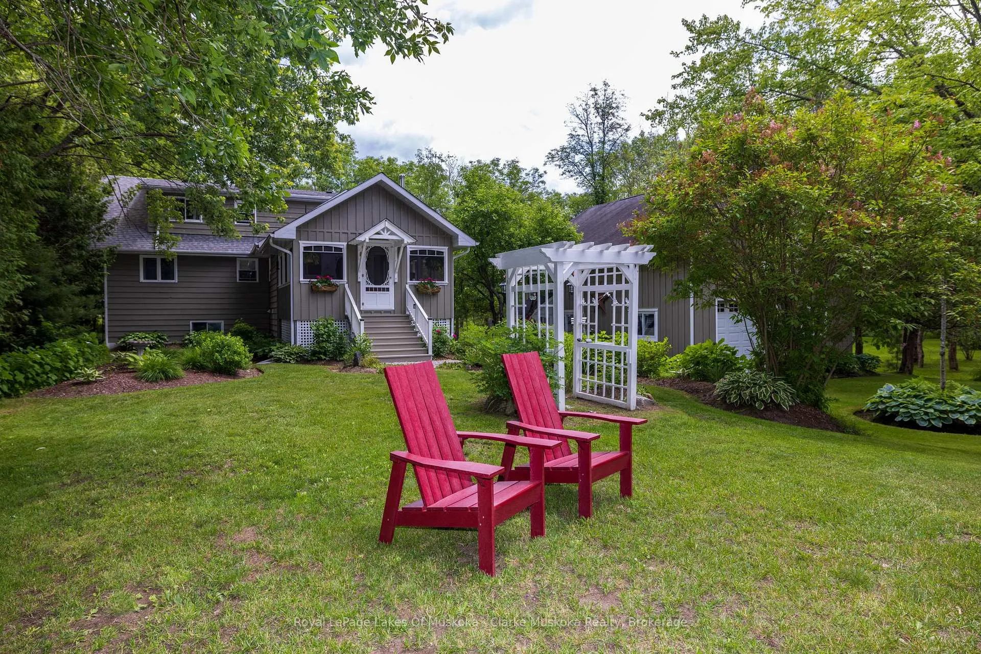 Photo 16 of 43 Maple St, Seguin — HOMEH