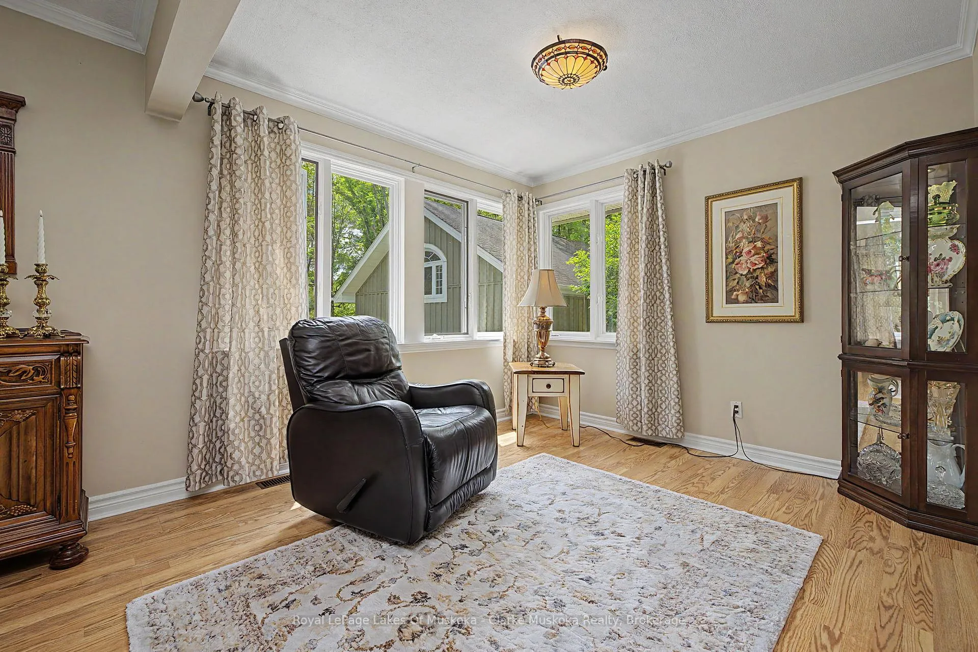 Photo 23 of 43 Maple St, Seguin — HOMEH