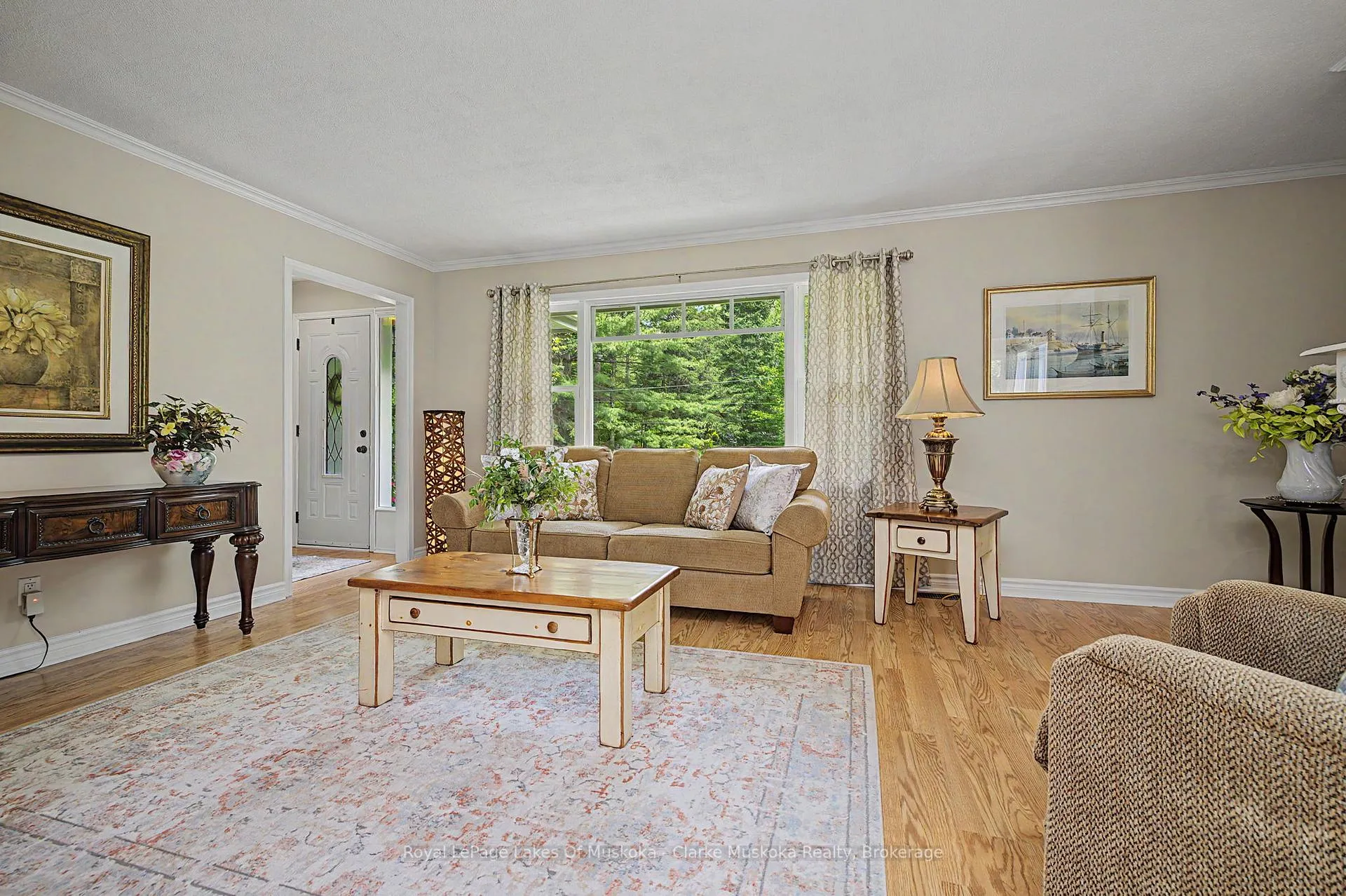 Photo 24 of 43 Maple St, Seguin — HOMEH