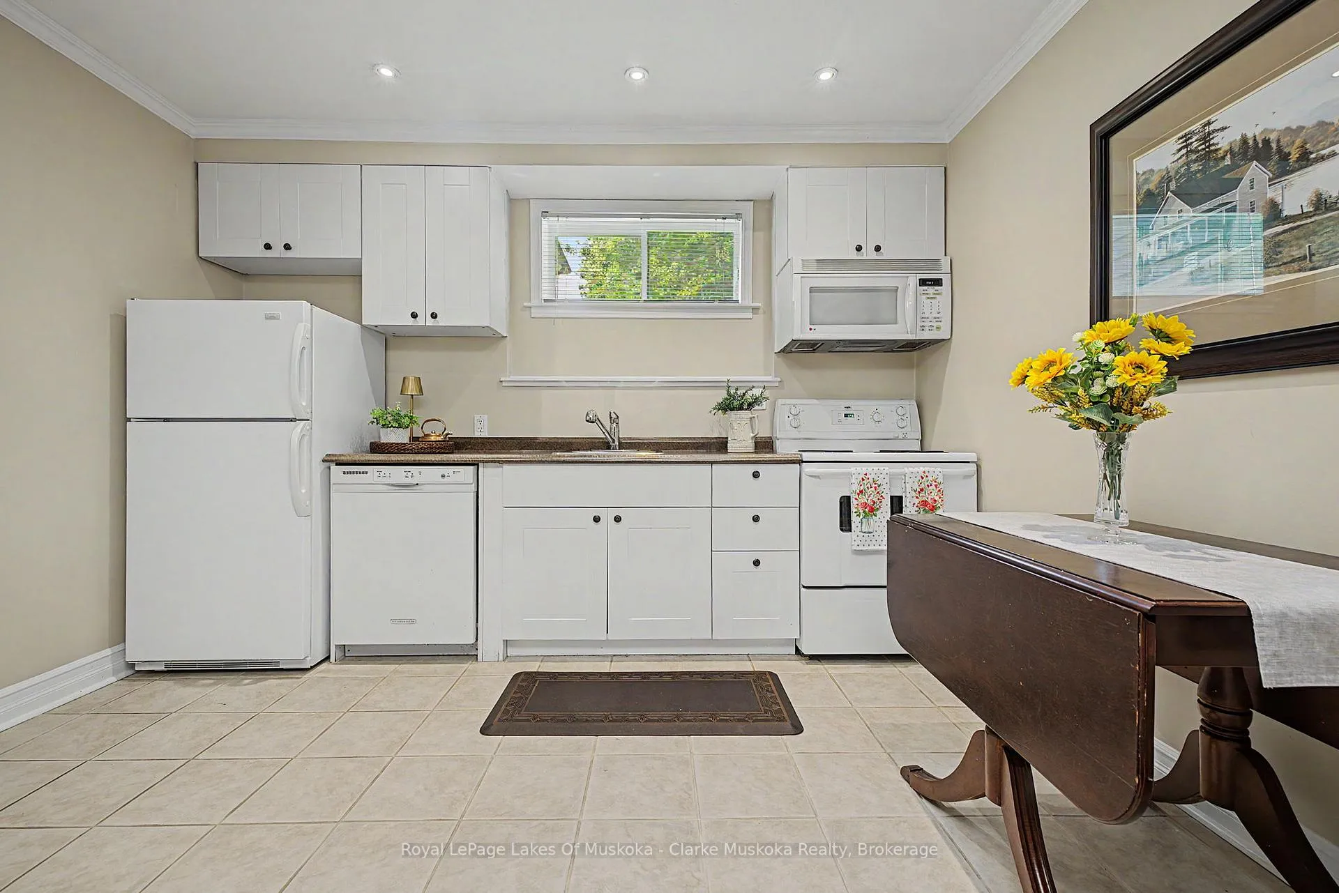 Photo 35 of 43 Maple St, Seguin — HOMEH