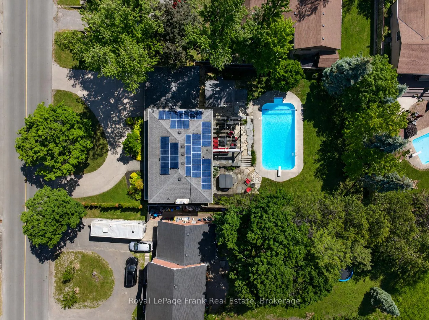 Photo 45 of 959 Weller Street, Peterborough, Monaghan Ward 2 — HOMEH