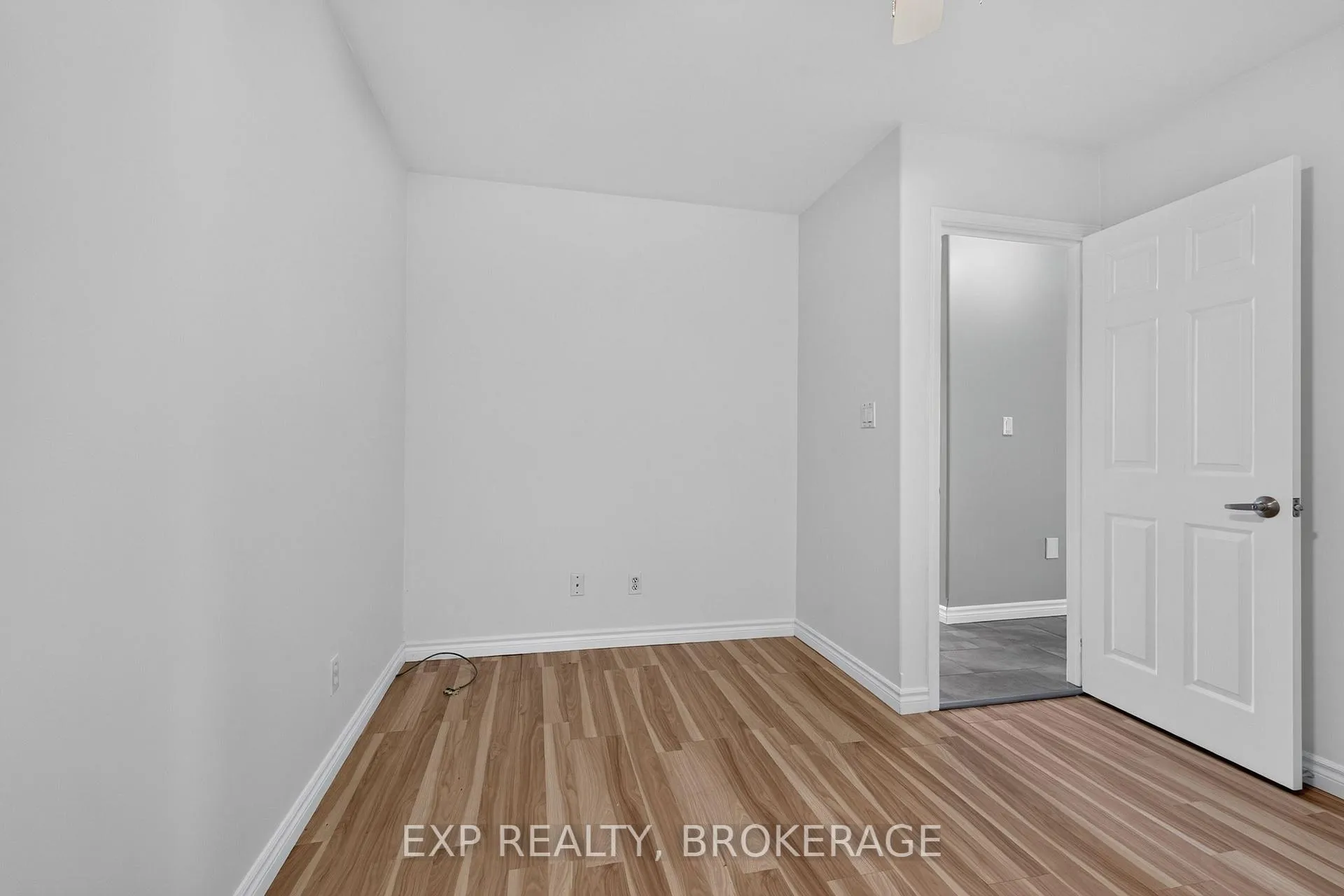 Photo 17 of 1048 Lark Lane, Frontenac, Frontenac South — HOMEH