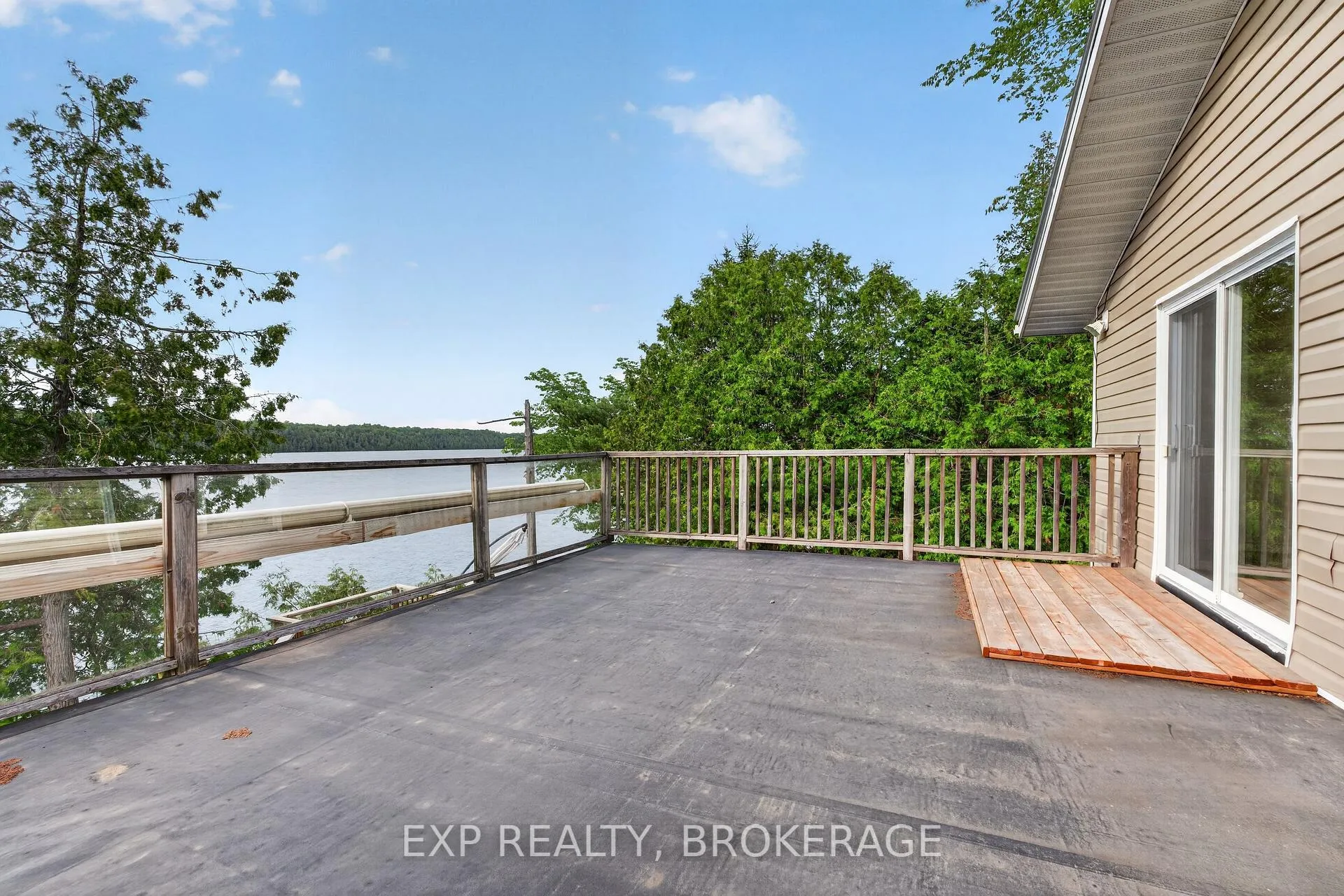 Photo 25 of 1048 Lark Lane, Frontenac, Frontenac South — HOMEH