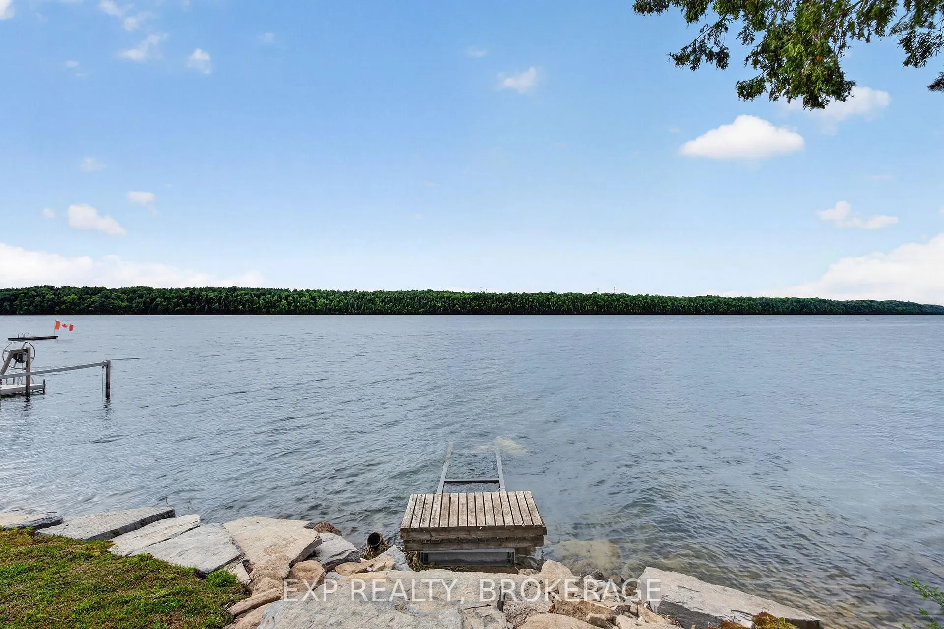 Photo 32 of 1048 Lark Lane, Frontenac, Frontenac South — HOMEH