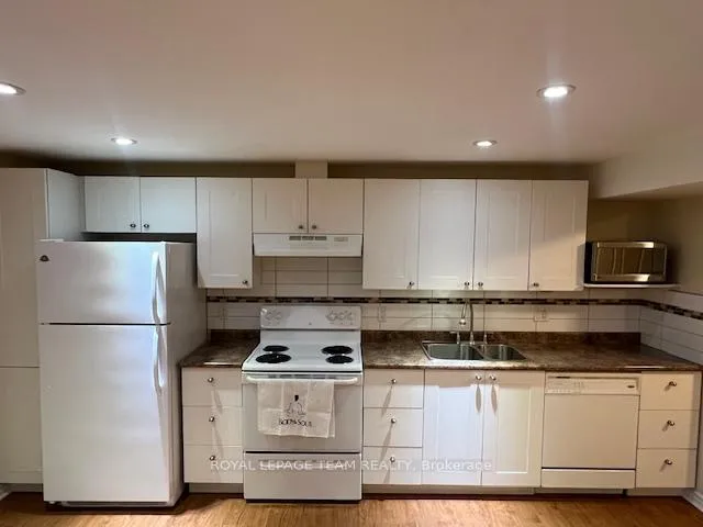 Photo 6 of Unit B, 685 Everlasting Crescent, Ottawa, Springridge/East Village — HOMEH