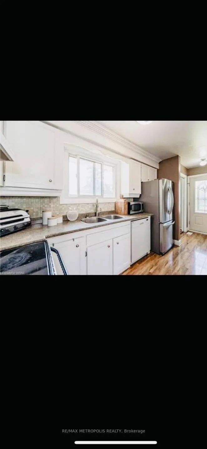 Photo 24 of Unit MAIN, 708 Glen Forrest Boulevard, Waterloo — HOMEH
