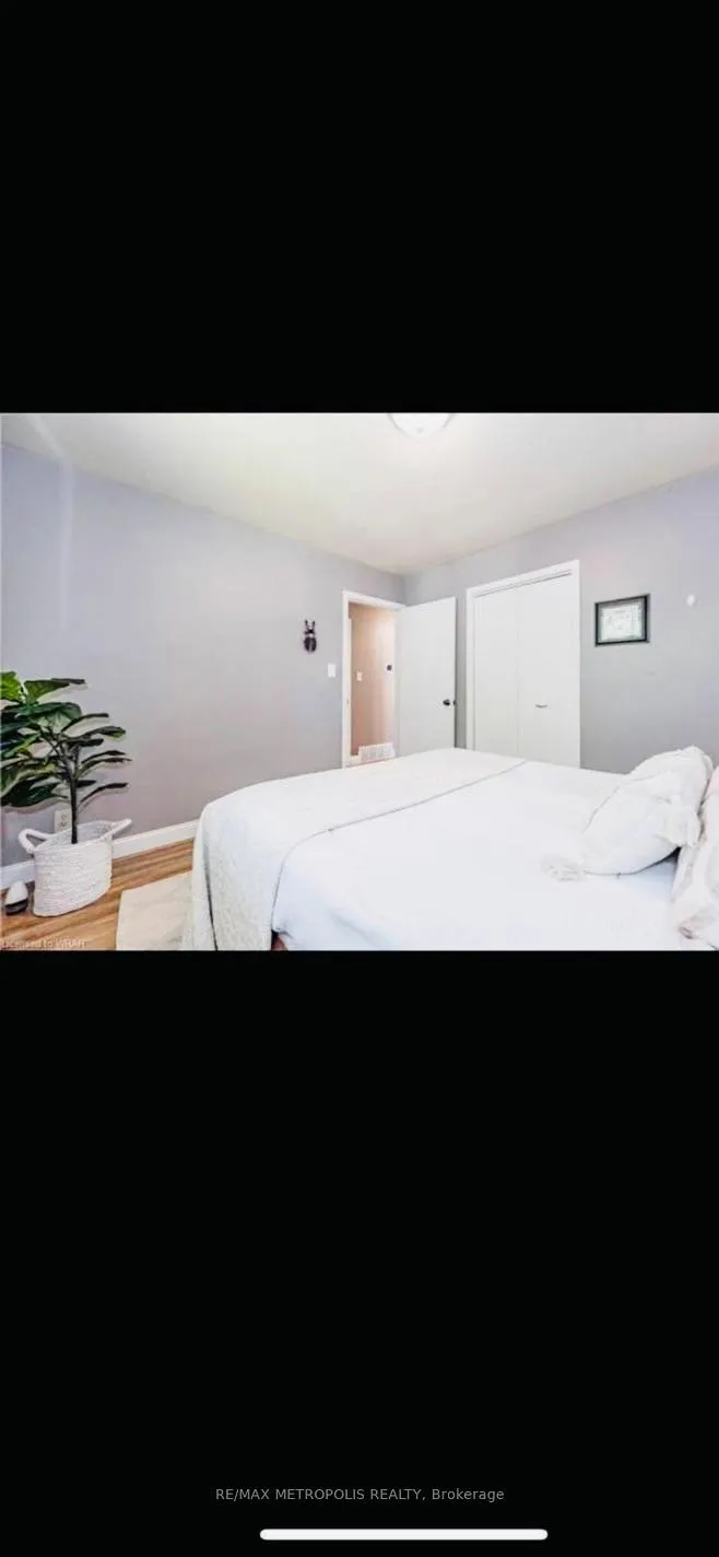 Photo 32 of Unit MAIN, 708 Glen Forrest Boulevard, Waterloo — HOMEH