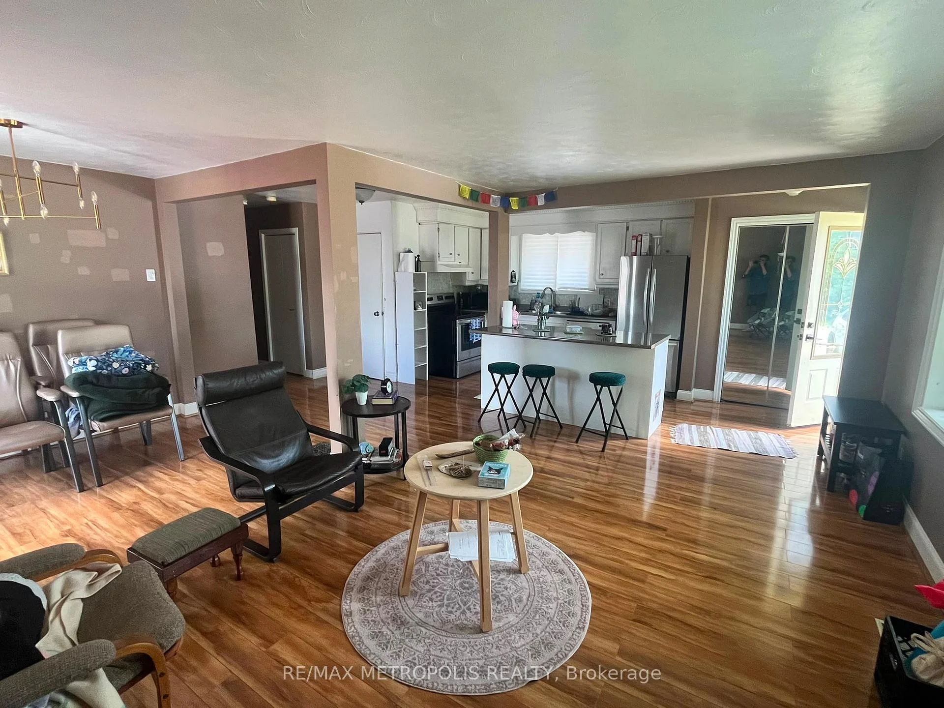 Photo 2 of Unit MAIN, 708 Glen Forrest Boulevard, Waterloo — HOMEH