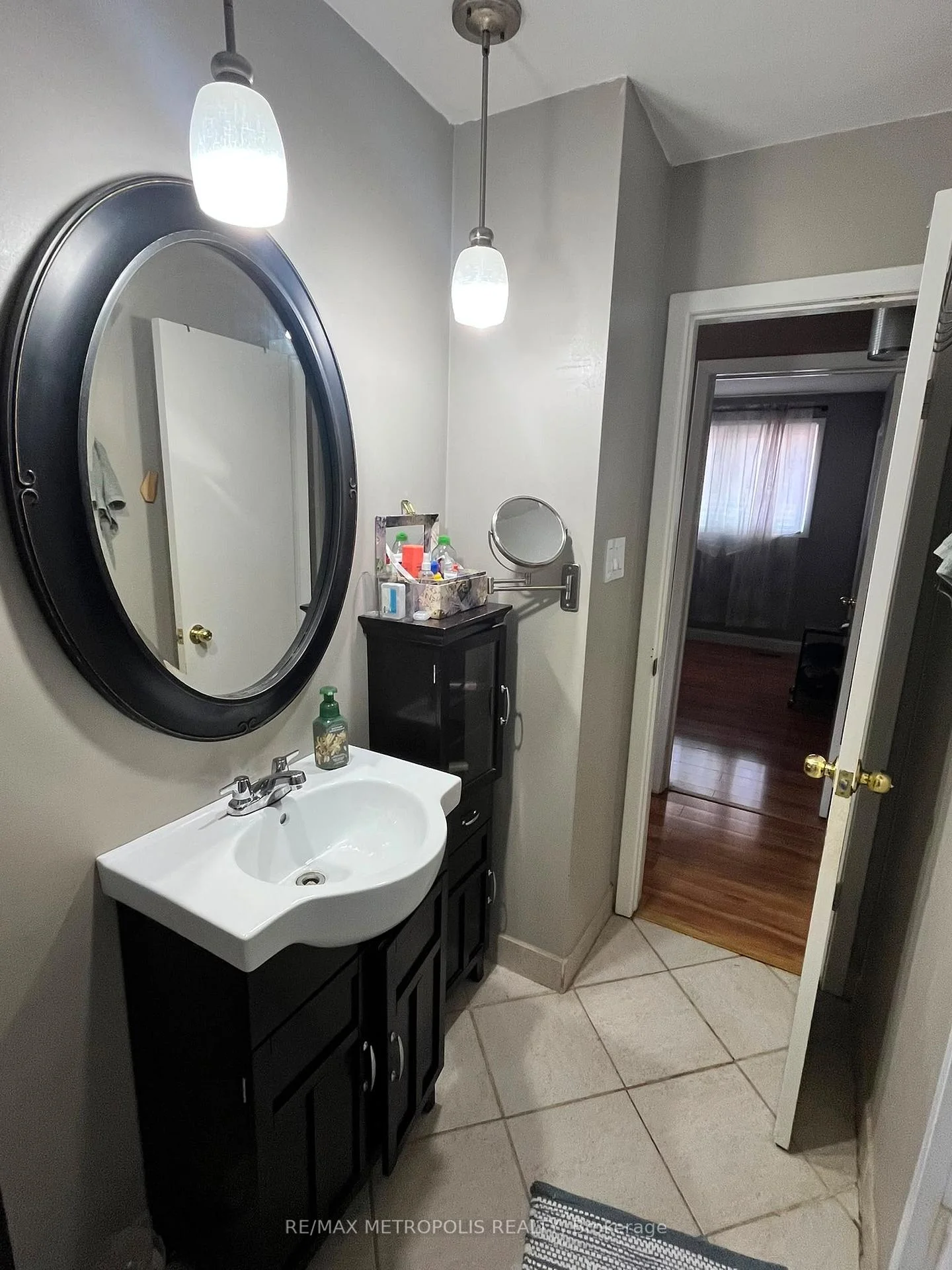 Photo 8 of Unit MAIN, 708 Glen Forrest Boulevard, Waterloo — HOMEH