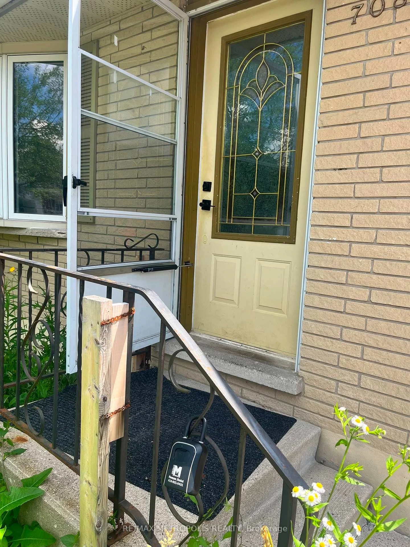 Photo 20 of Unit MAIN, 708 Glen Forrest Boulevard, Waterloo — HOMEH
