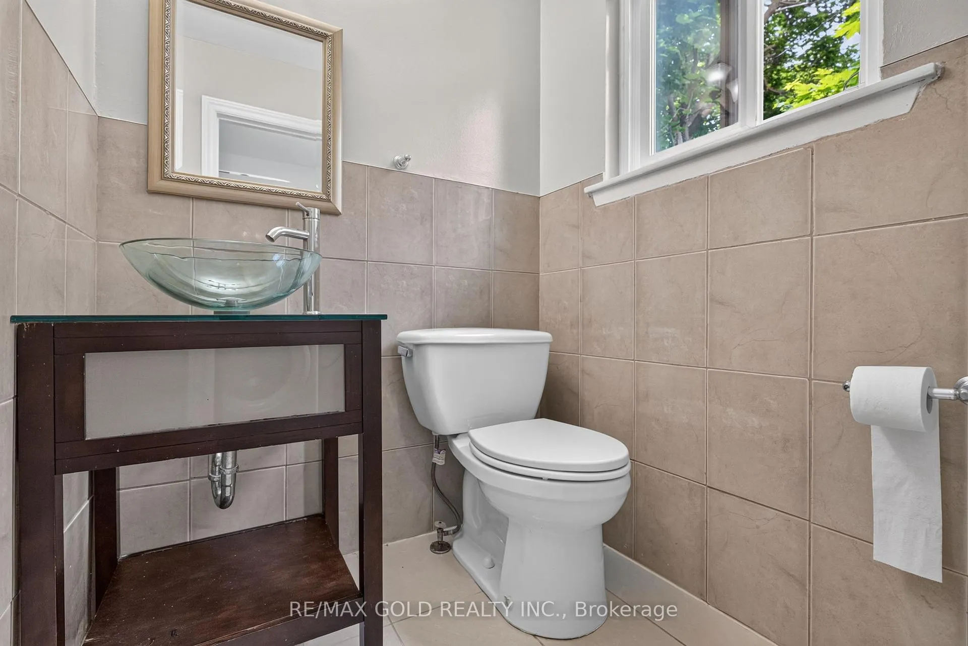 Photo 13 of 83 Cathcart Crescent, Brampton, Avondale — HOMEH