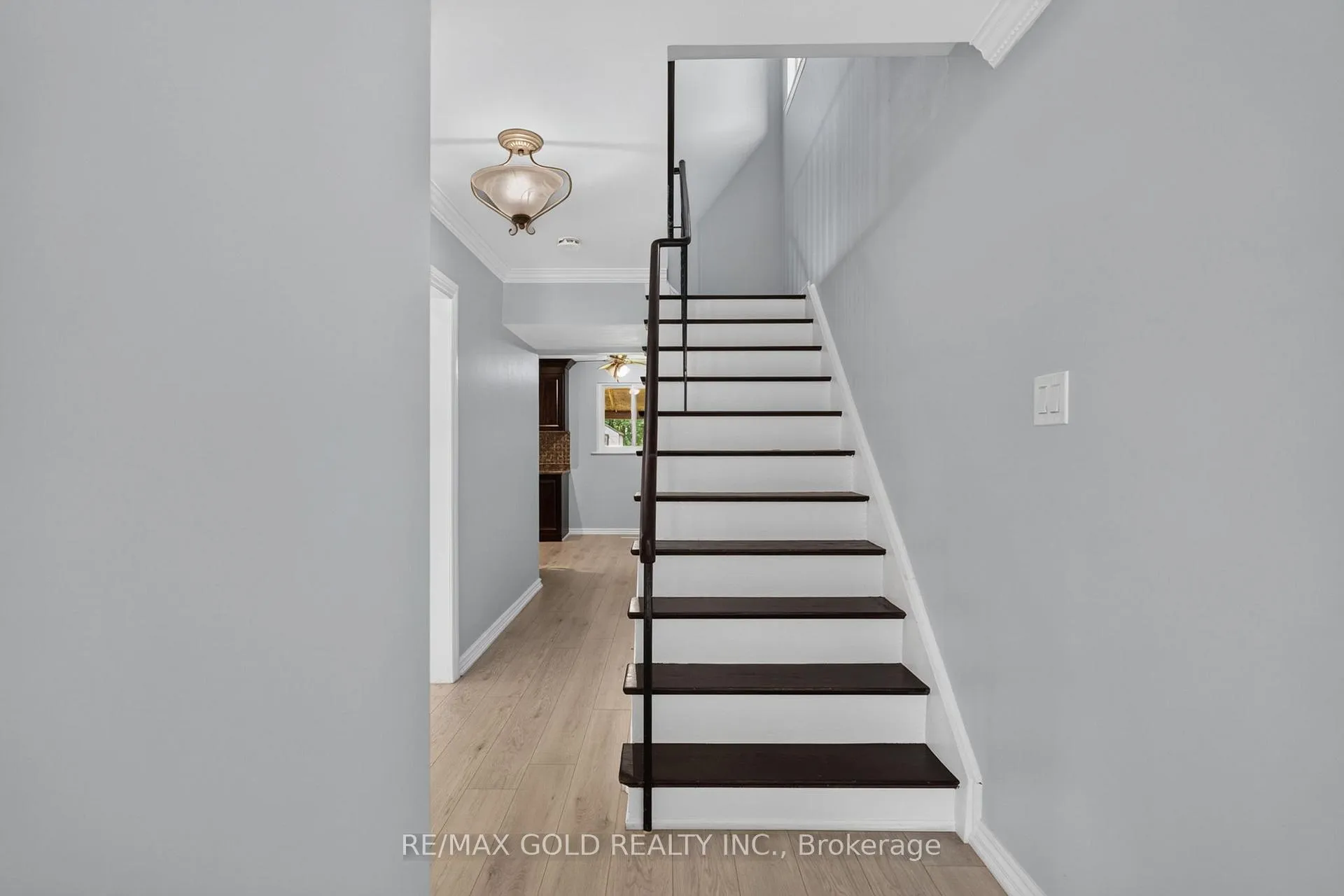 Photo 15 of 83 Cathcart Crescent, Brampton, Avondale — HOMEH