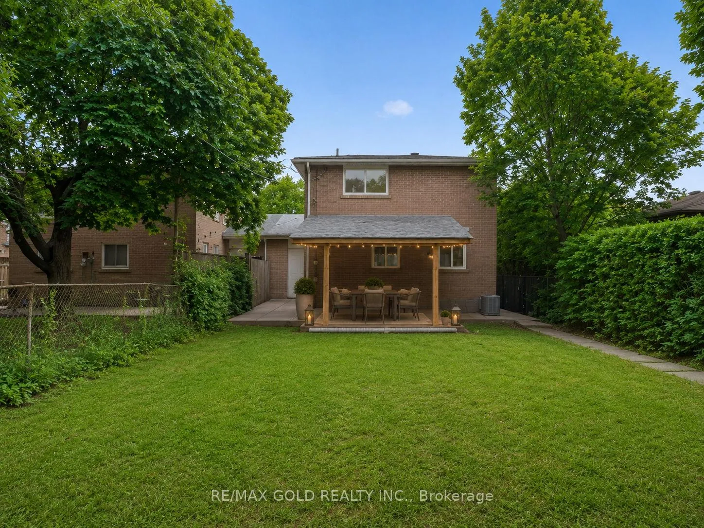 Photo 40 of 83 Cathcart Crescent, Brampton, Avondale — HOMEH