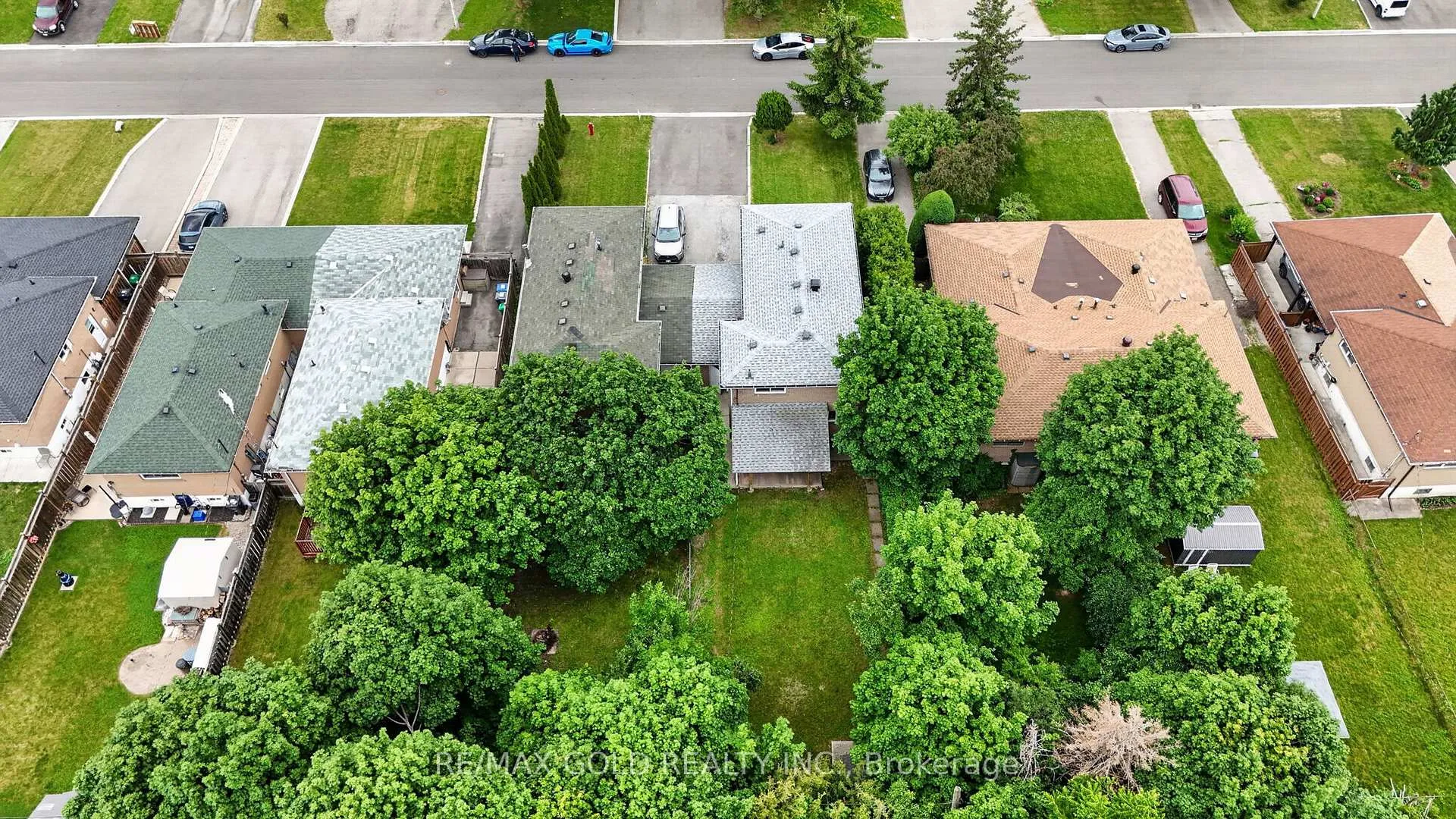 Photo 42 of 83 Cathcart Crescent, Brampton, Avondale — HOMEH