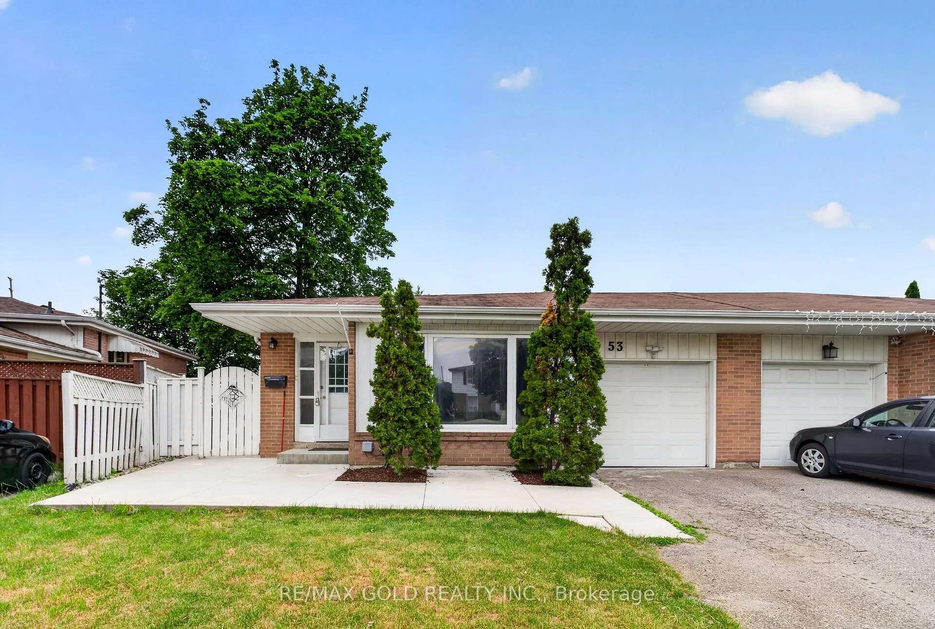 Photo 5 of 53 Dalraith Crescent, Brampton, Southgate — HOMEH