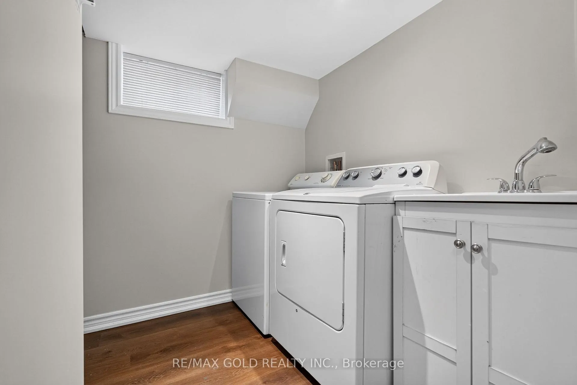 Photo 24 of 53 Dalraith Crescent, Brampton, Southgate — HOMEH