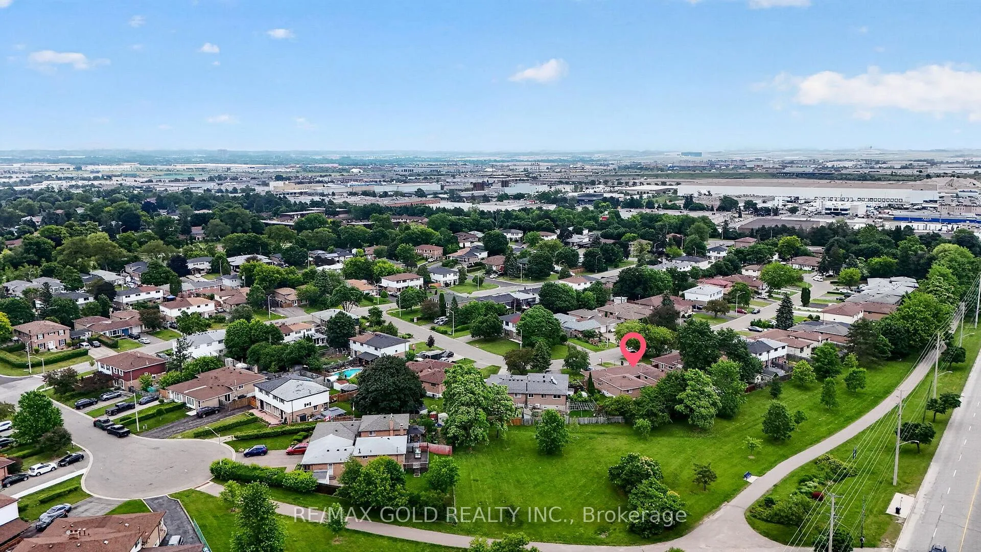 Photo 36 of 53 Dalraith Crescent, Brampton, Southgate — HOMEH