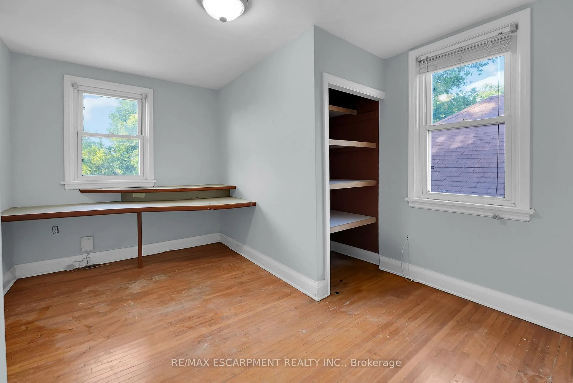 Photo 14 of 9 Arlington Avenue, St. Catharines, E. Chester — HOMEH