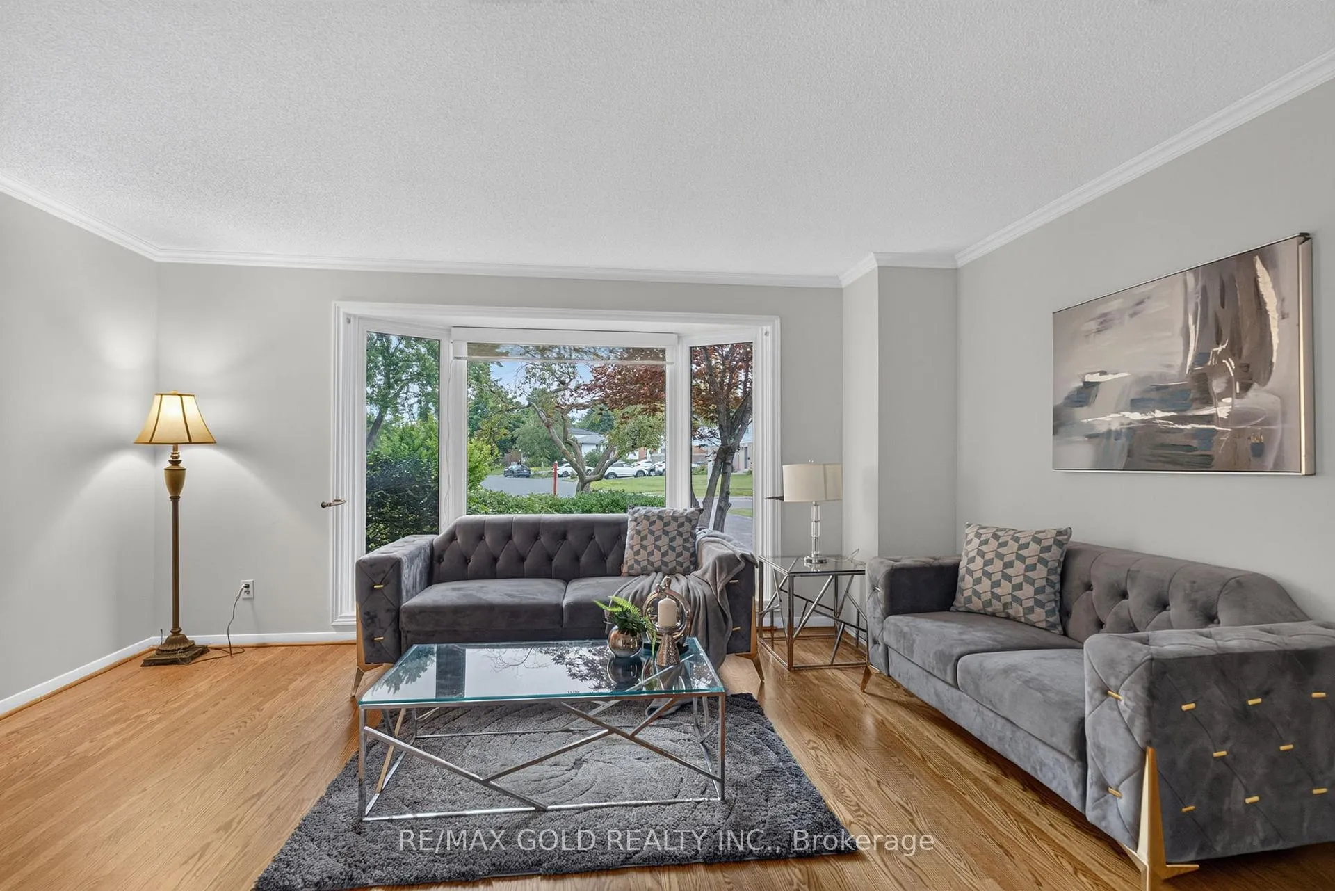 Photo 9 of 17 Duke Road, Brampton, Southgate — HOMEH