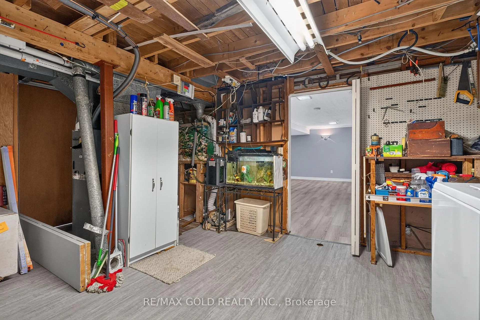 Photo 37 of 17 Duke Road, Brampton, Southgate — HOMEH