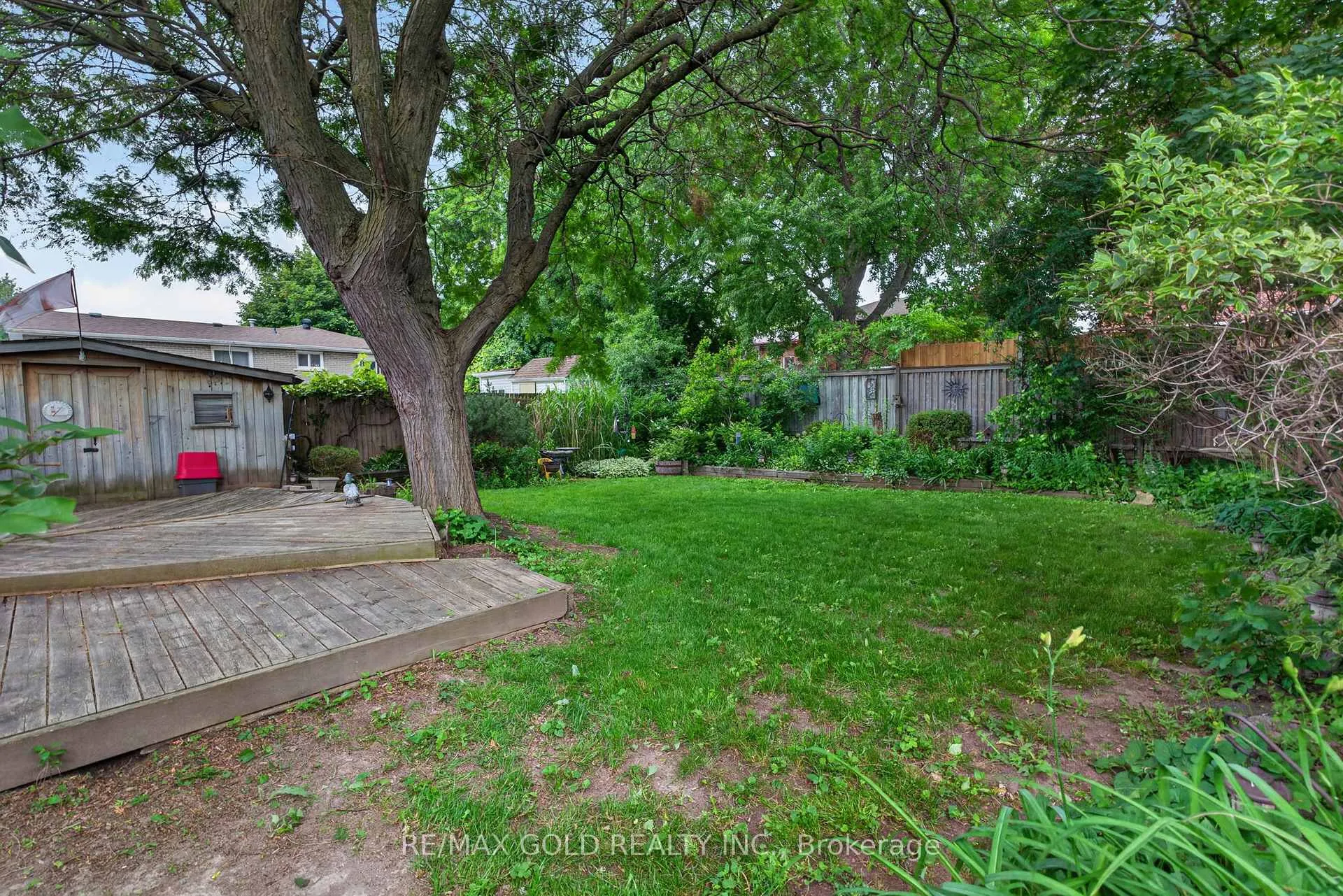 Photo 44 of 17 Duke Road, Brampton, Southgate — HOMEH