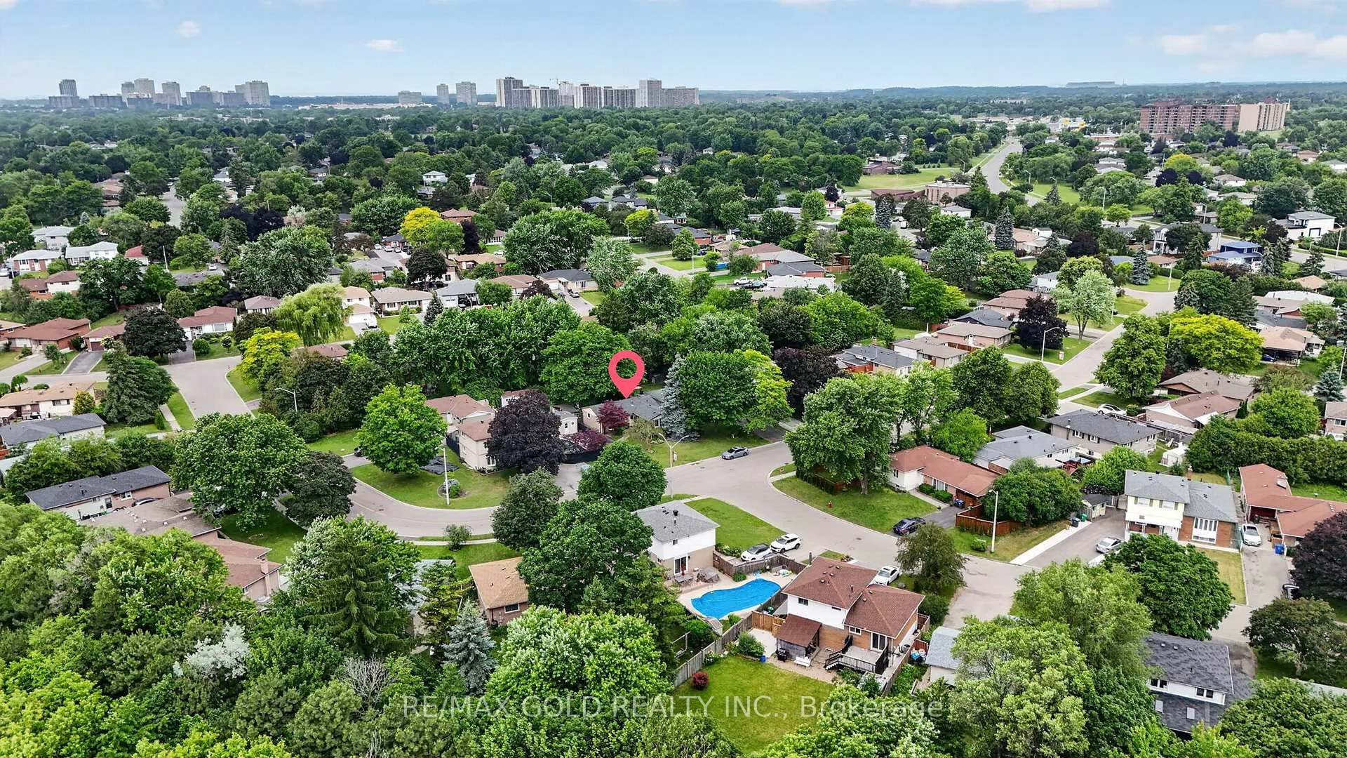 Photo 49 of 17 Duke Road, Brampton, Southgate — HOMEH