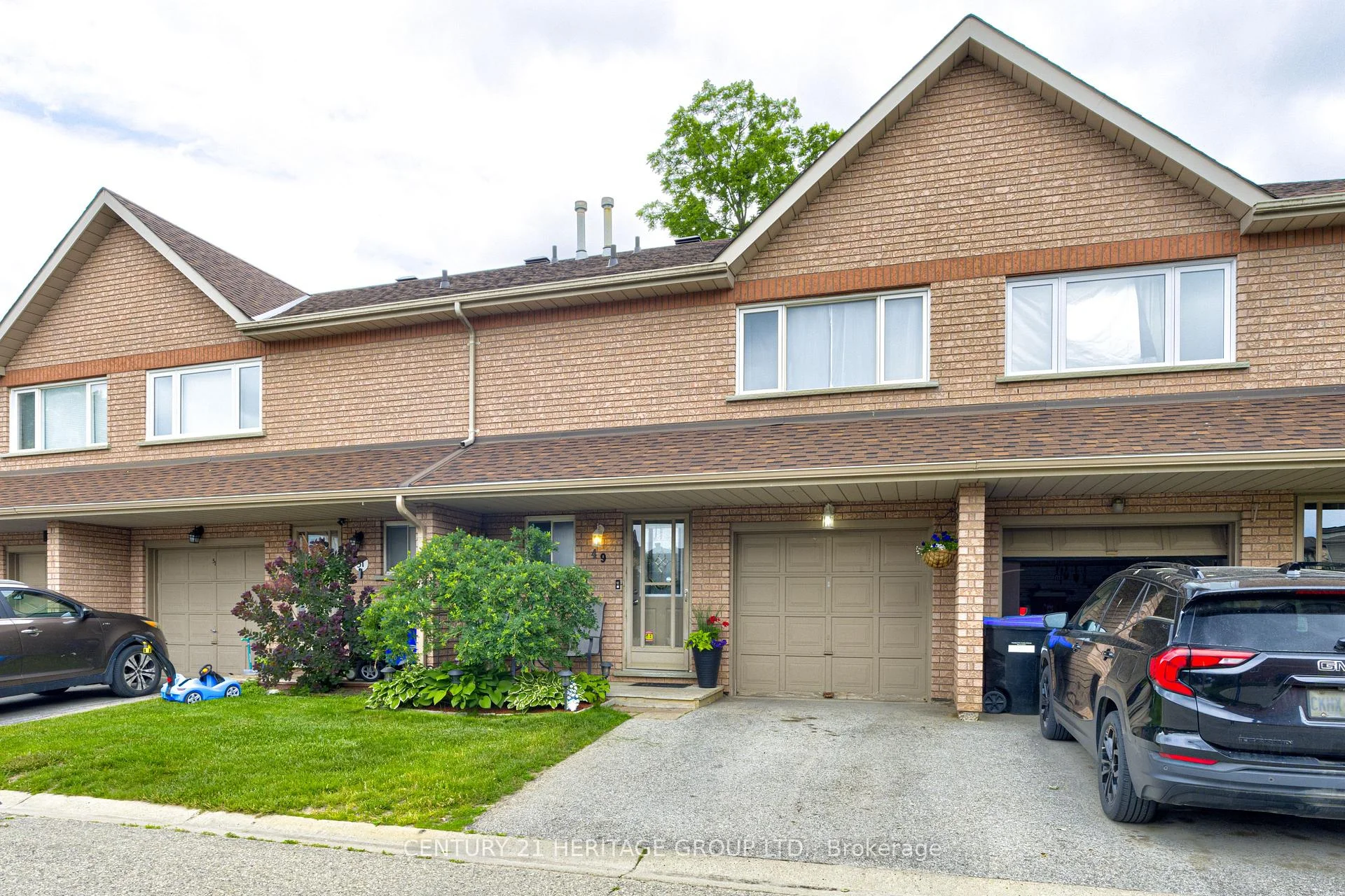 Photo 3 of Unit 6, 49 Riverley Lane E, New Tecumseth, Alliston — HOMEH