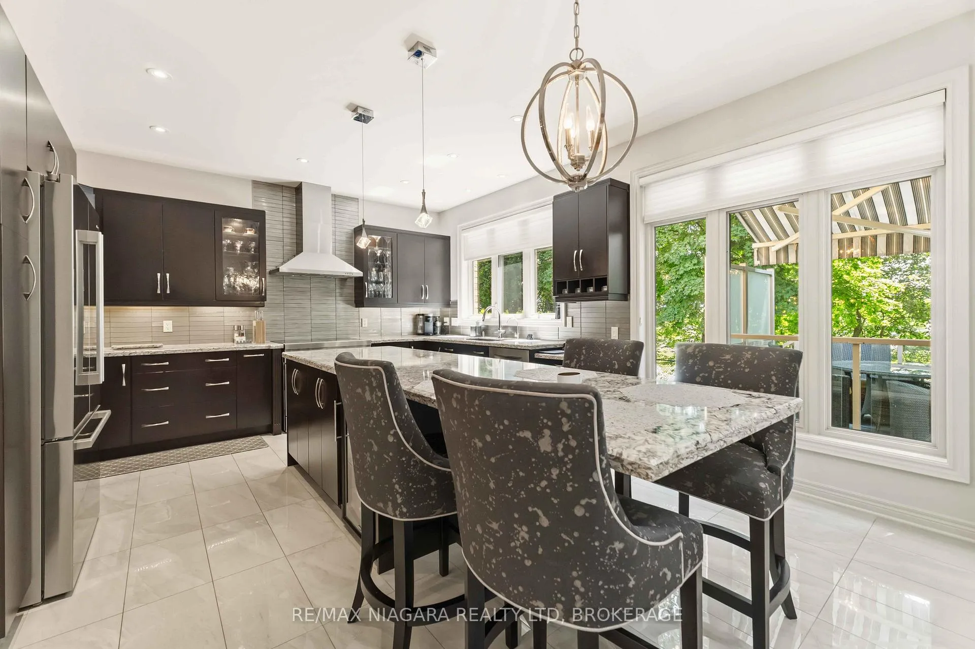 Photo 15 of Unit 4, 35 Scullers Way, St. Catharines, Port Dalhousie — HOMEH
