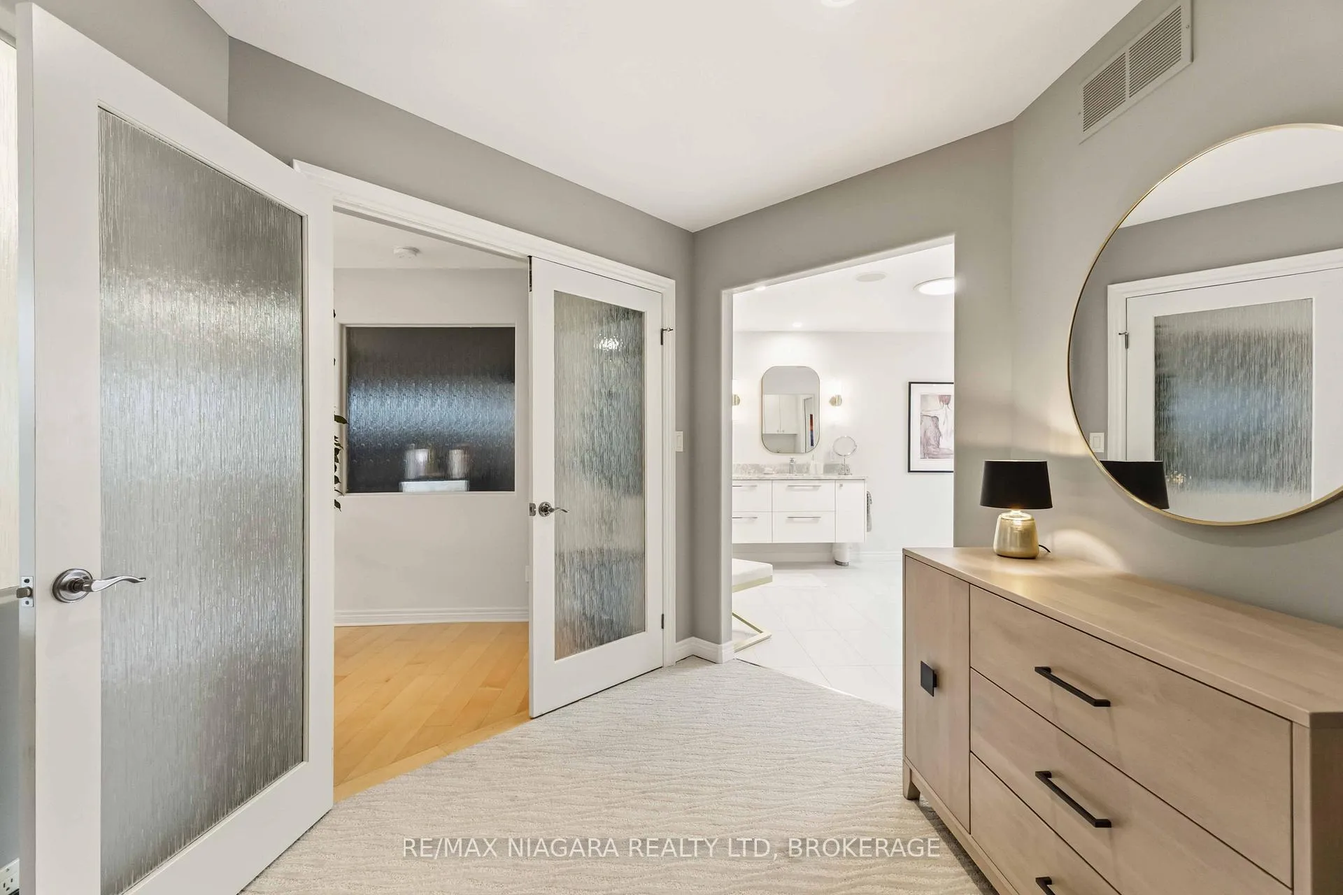 Photo 22 of Unit 4, 35 Scullers Way, St. Catharines, Port Dalhousie — HOMEH