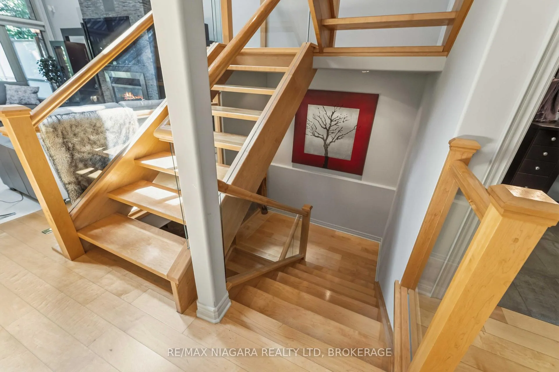 Photo 29 of Unit 4, 35 Scullers Way, St. Catharines, Port Dalhousie — HOMEH