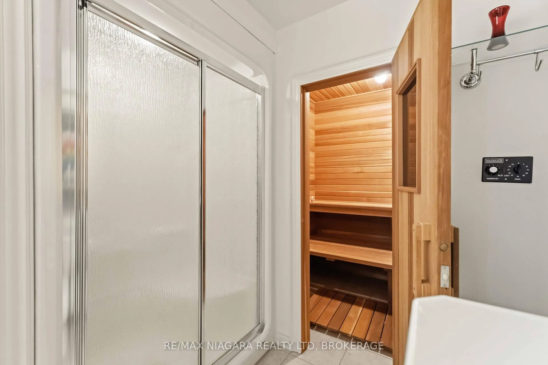 Photo 34 of Unit 4, 35 Scullers Way, St. Catharines, Port Dalhousie — HOMEH