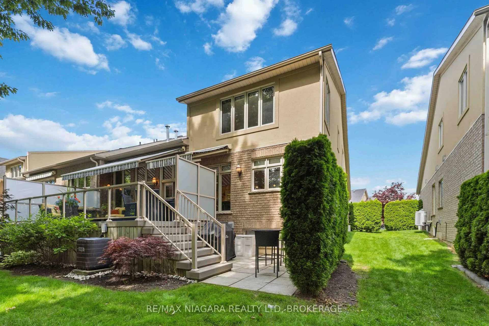Photo 41 of Unit 4, 35 Scullers Way, St. Catharines, Port Dalhousie — HOMEH