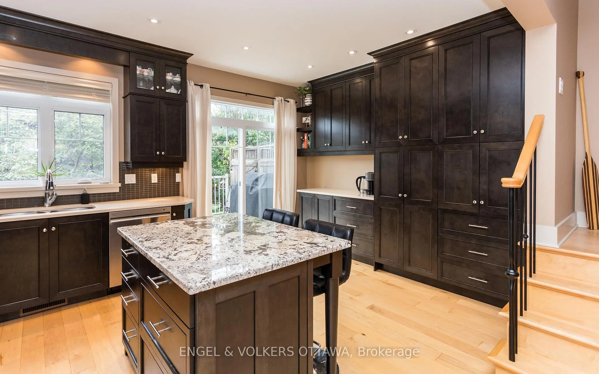 Photo 16 of 267 Kirchoffer Avenue, Ottawa, Westboro West — HOMEH
