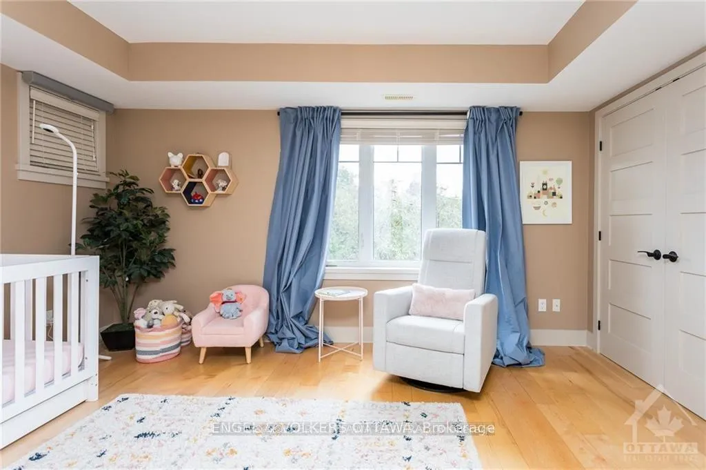 Photo 19 of 267 Kirchoffer Avenue, Ottawa, Westboro West — HOMEH