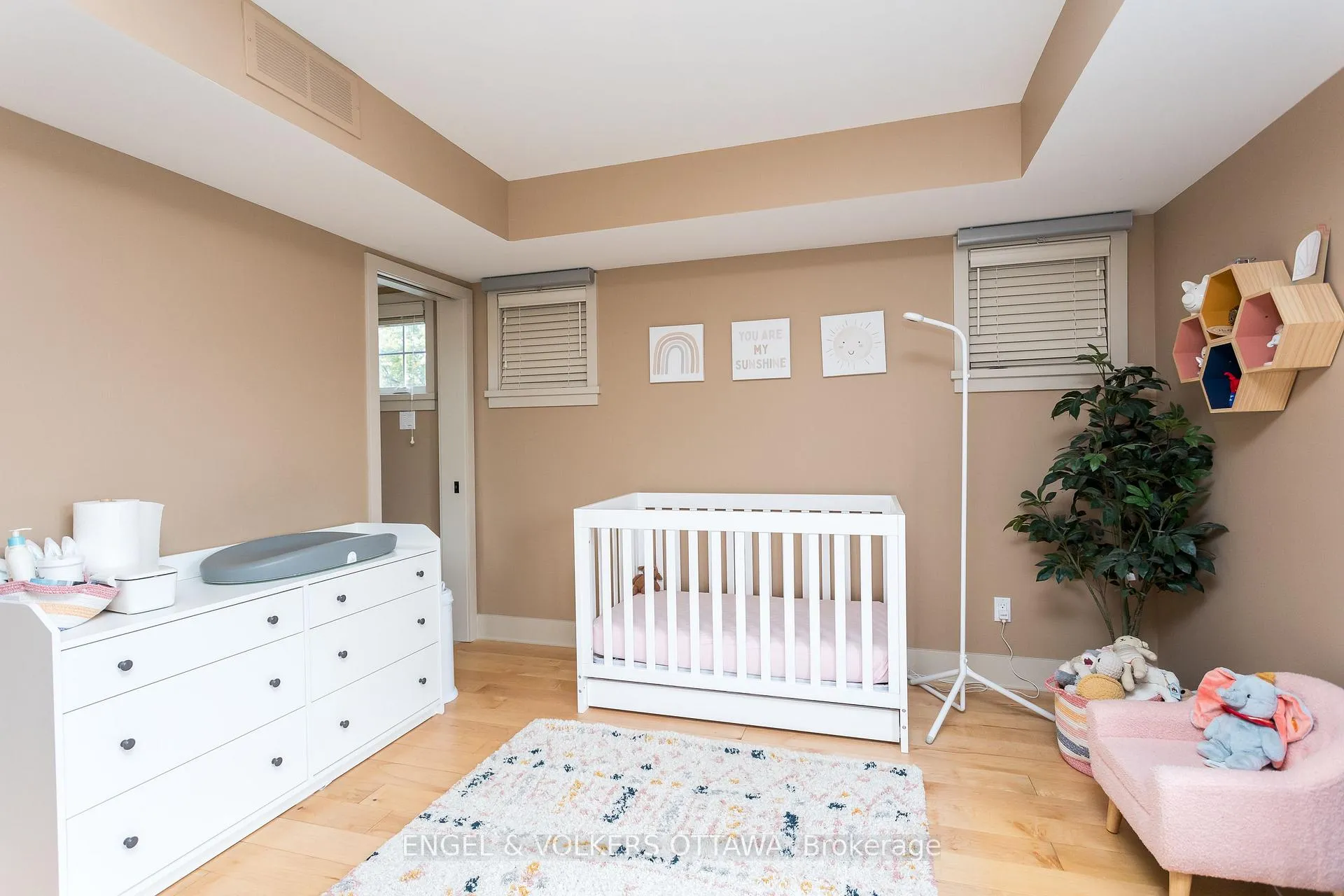 Photo 22 of 267 Kirchoffer Avenue, Ottawa, Westboro West — HOMEH