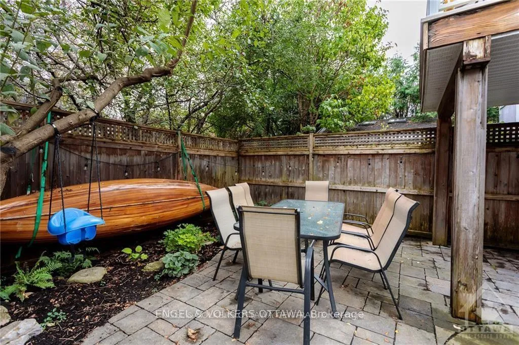 Photo 43 of 267 Kirchoffer Avenue, Ottawa, Westboro West — HOMEH