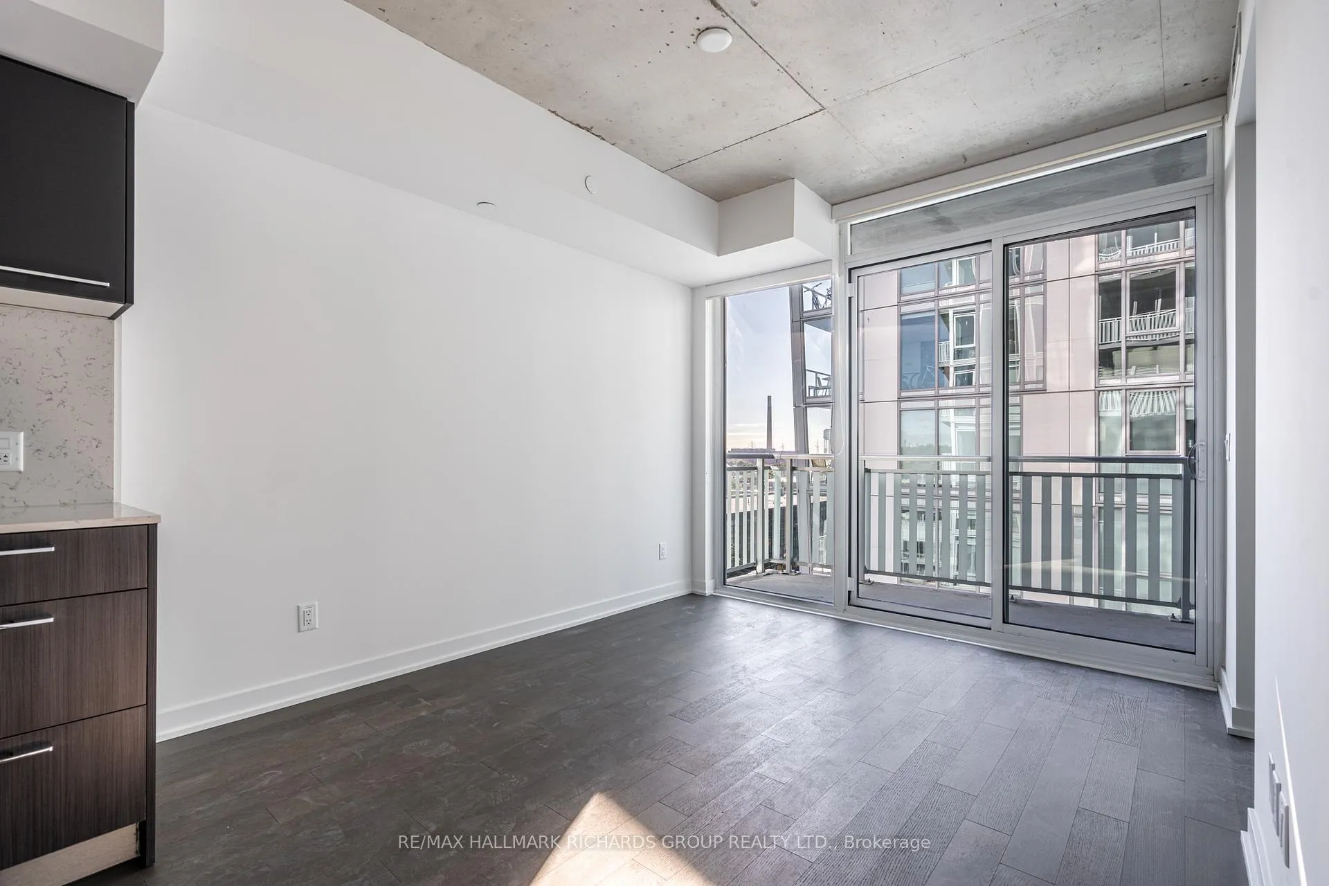 Photo 9 of Unit 1011, 45 Baseball Place, Toronto, South Riverdale — HOMEH