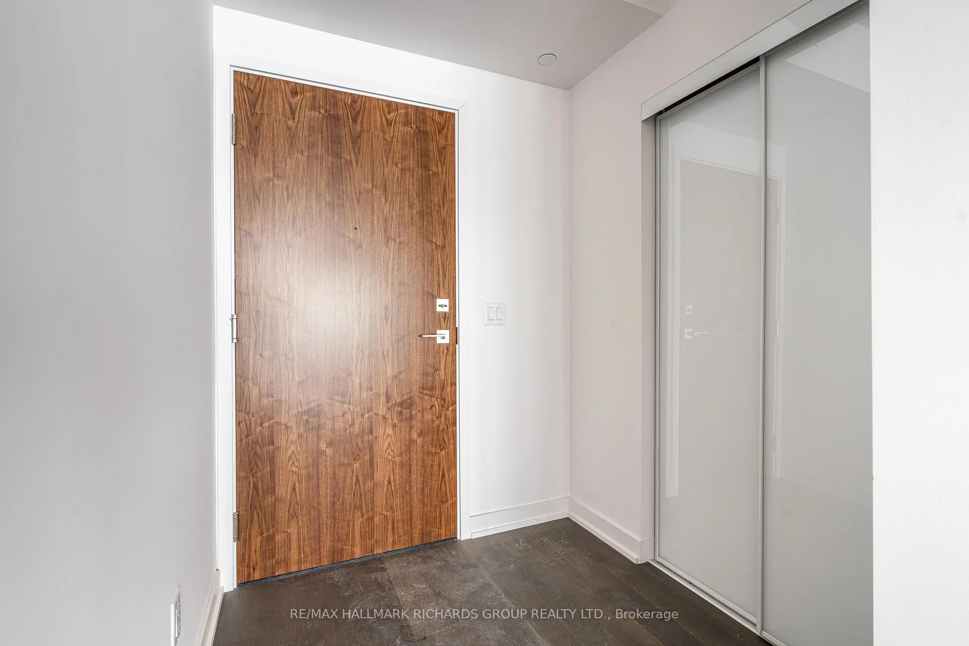 Photo 16 of Unit 1011, 45 Baseball Place, Toronto, South Riverdale — HOMEH