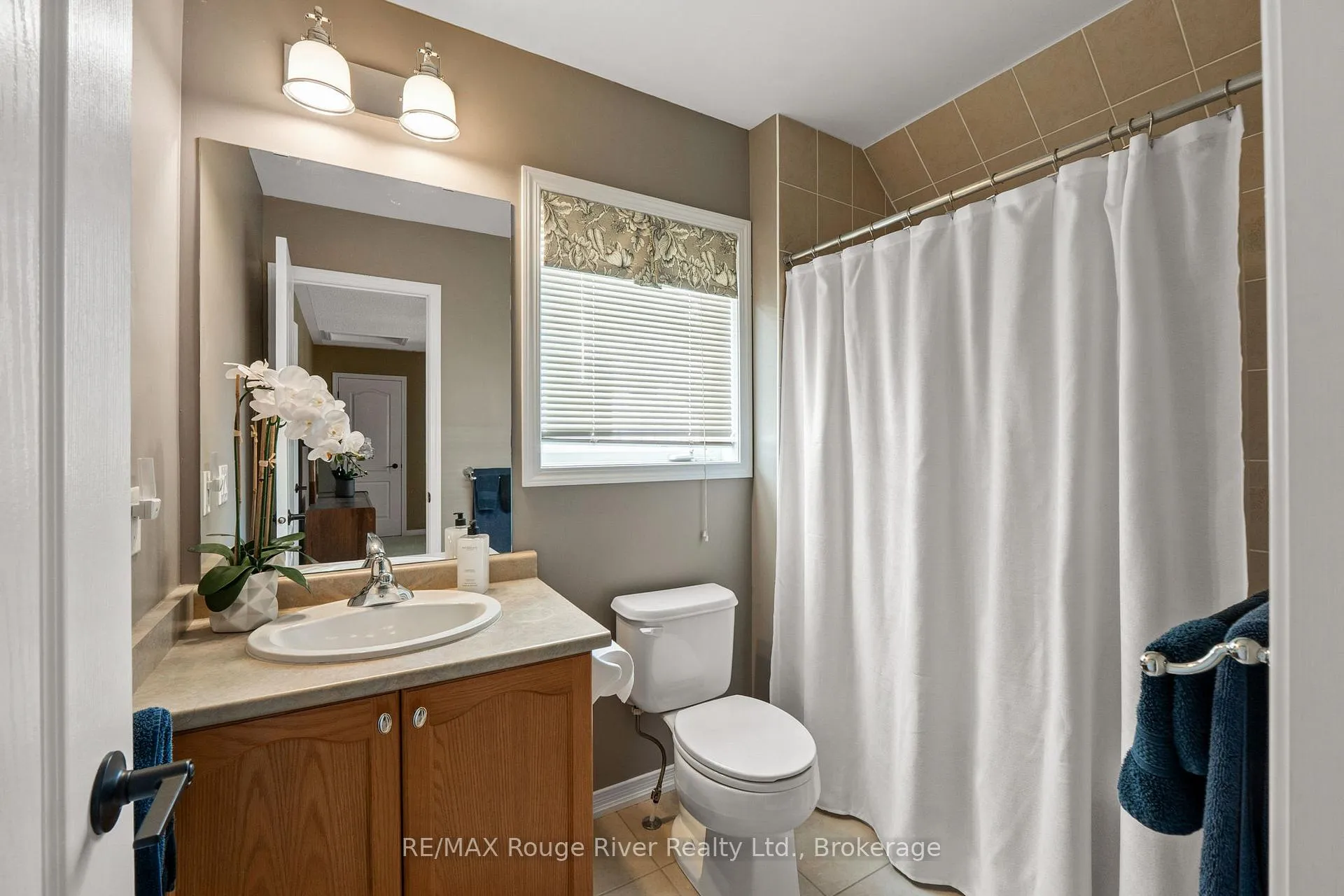 Photo 36 of 814 Leslie Street, Cobourg — HOMEH