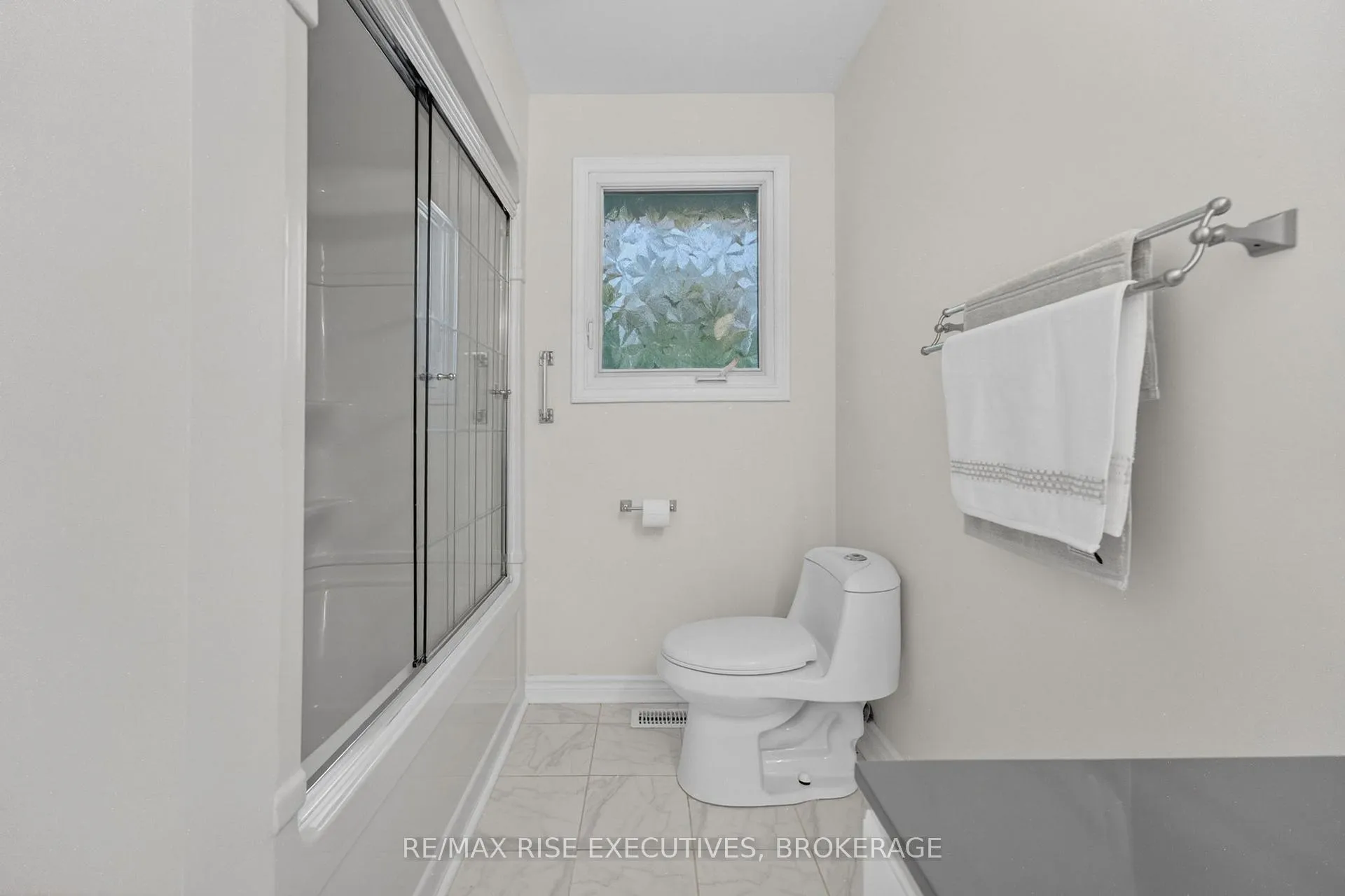 Photo 17 of 601 Pimlico Place, Kingston, South of Taylor-Kidd Blvd — HOMEH