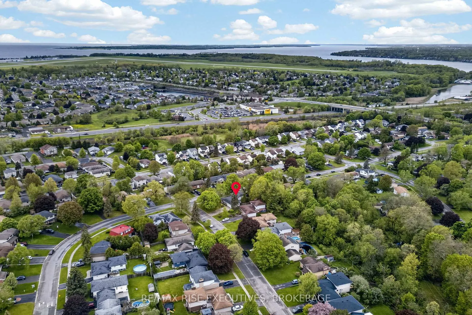 Photo 37 of 601 Pimlico Place, Kingston, South of Taylor-Kidd Blvd — HOMEH