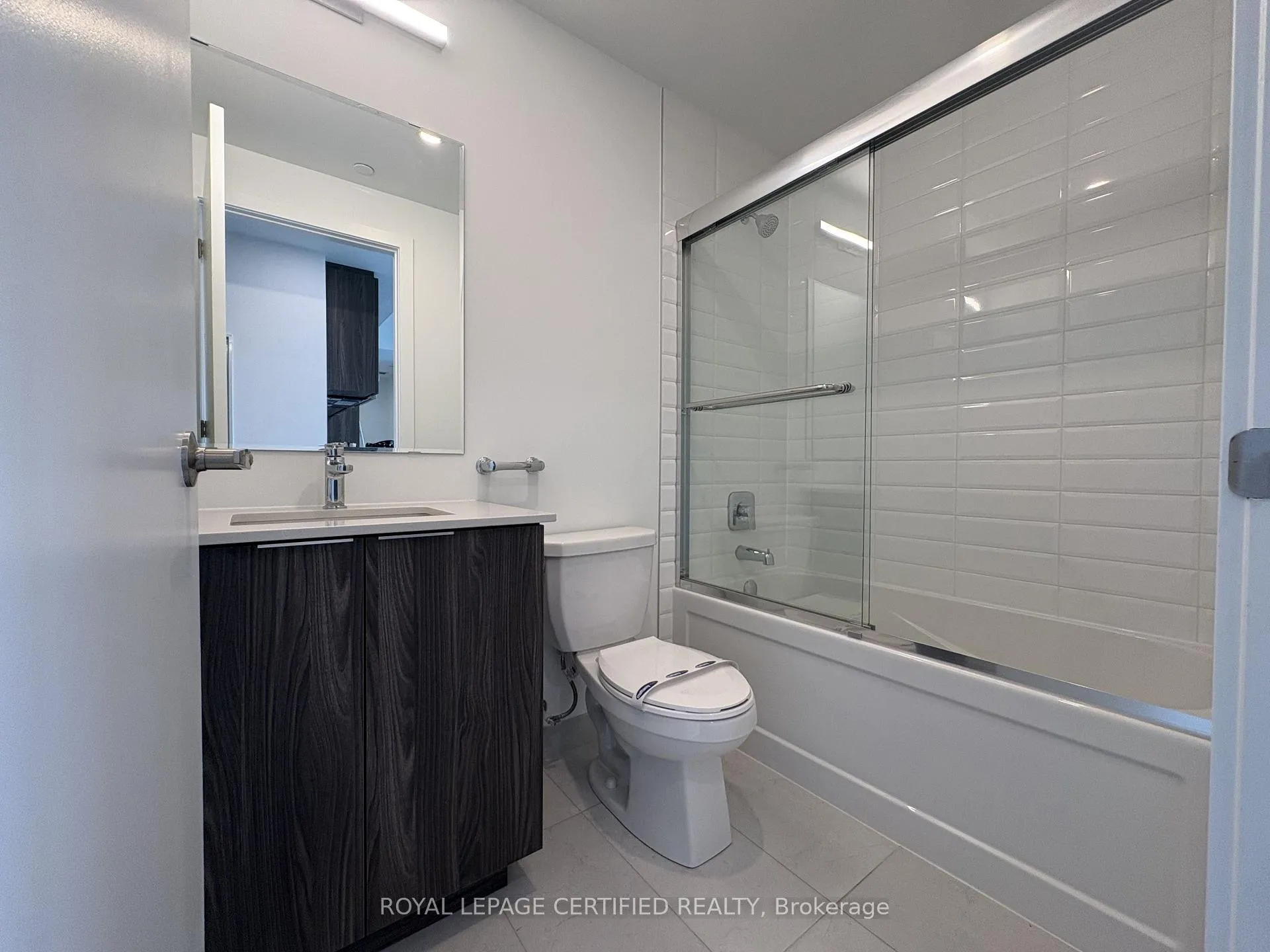 Photo 12 of Unit 501, 740 Whitlock Avenue, Milton, Cobban — HOMEH