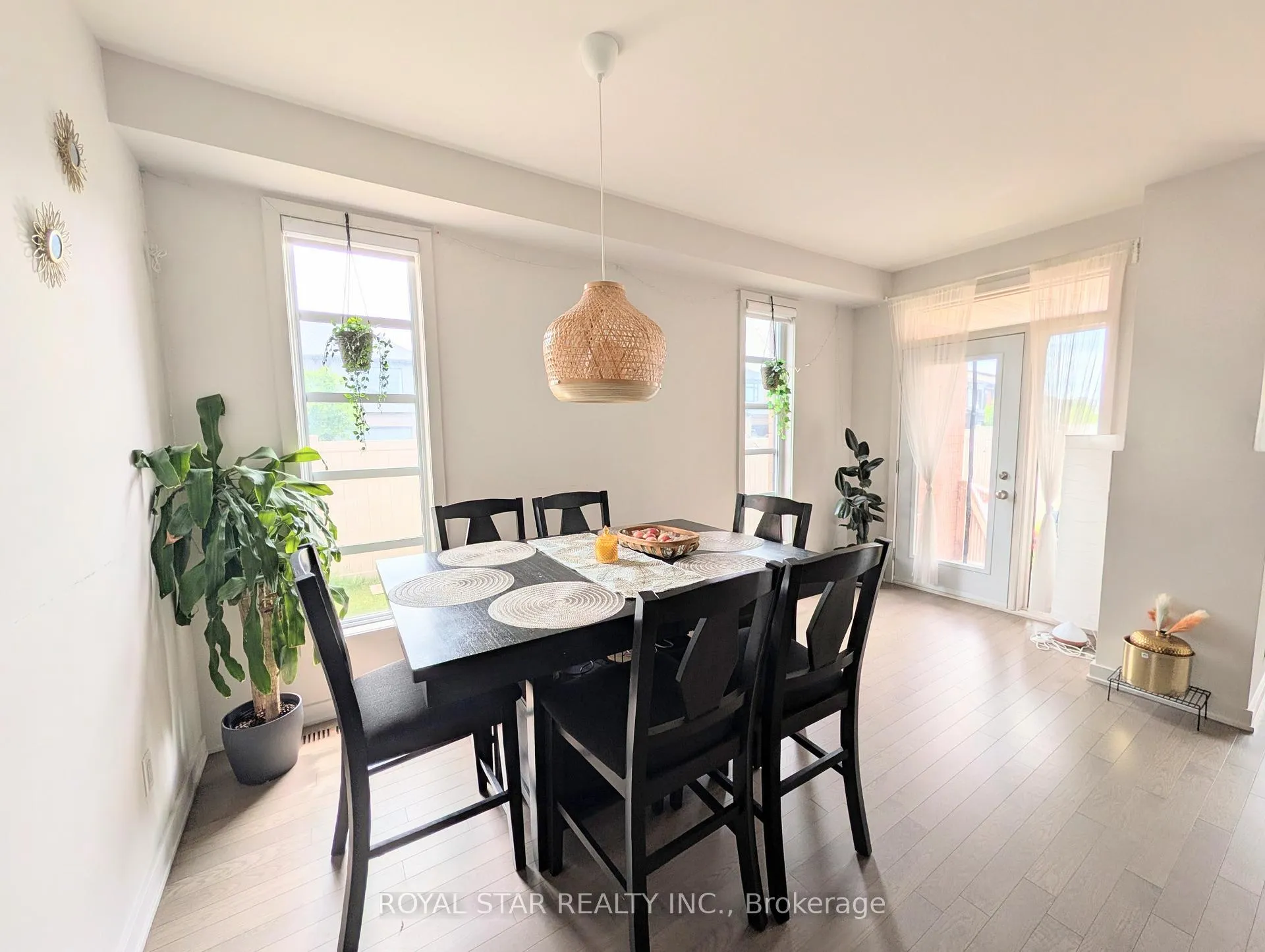 Photo 12 of 201 Pisces Terrace, Ottawa, Leitrim — HOMEH